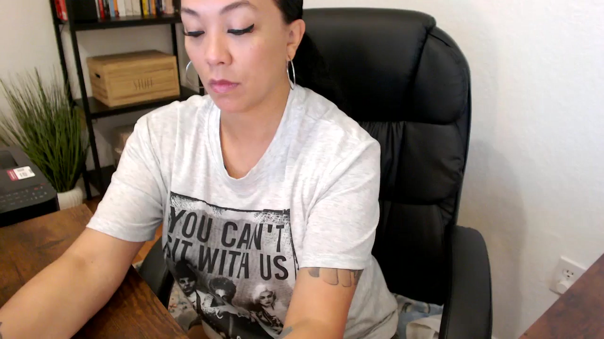 Gallery image thumbnail from MickaylaMoon's myfreecams stream on, 07/24/2024, 15:04 image 9 of 20