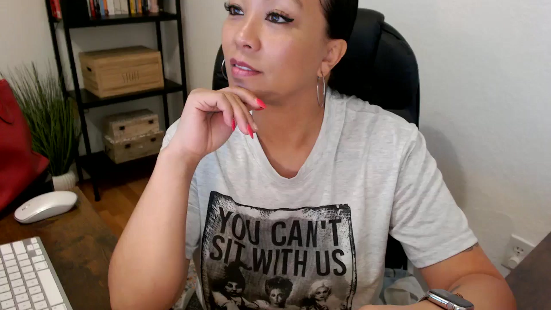 Gallery image thumbnail from MickaylaMoon's myfreecams stream on, 07/24/2024, 15:39 image 17 of 20