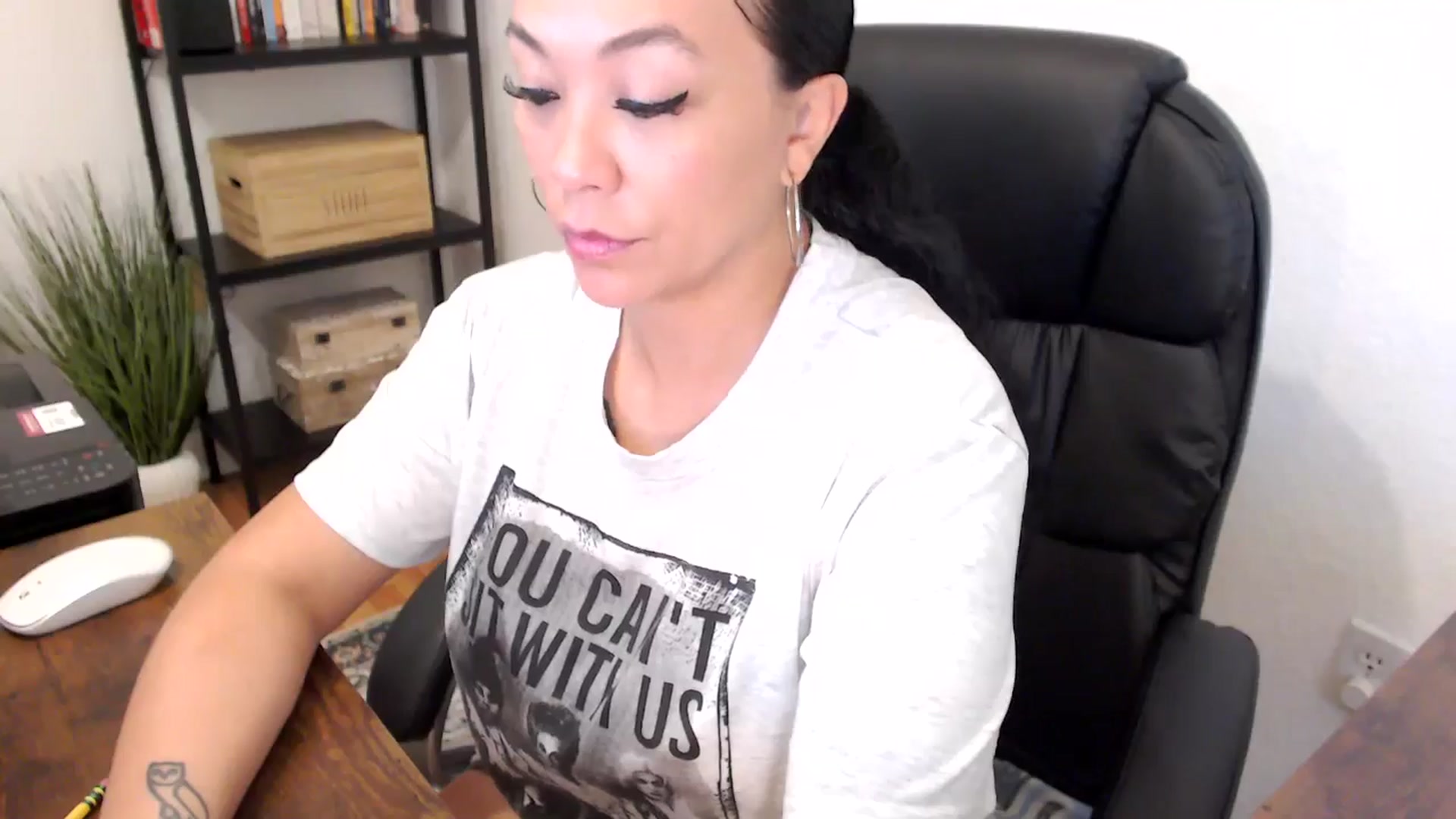 Gallery image thumbnail from MickaylaMoon's myfreecams stream on, 07/24/2024, 15:39 image 8 of 20
