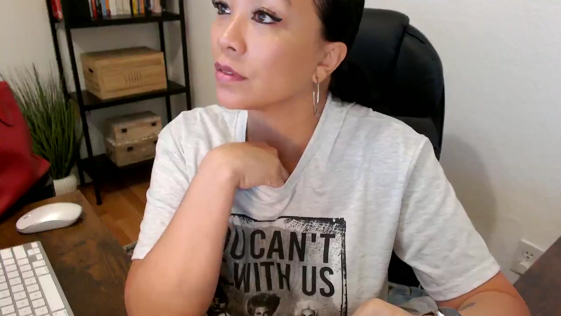 Gallery image thumbnail from MickaylaMoon's myfreecams stream on, 07/24/2024, 15:39 image 20 of 20