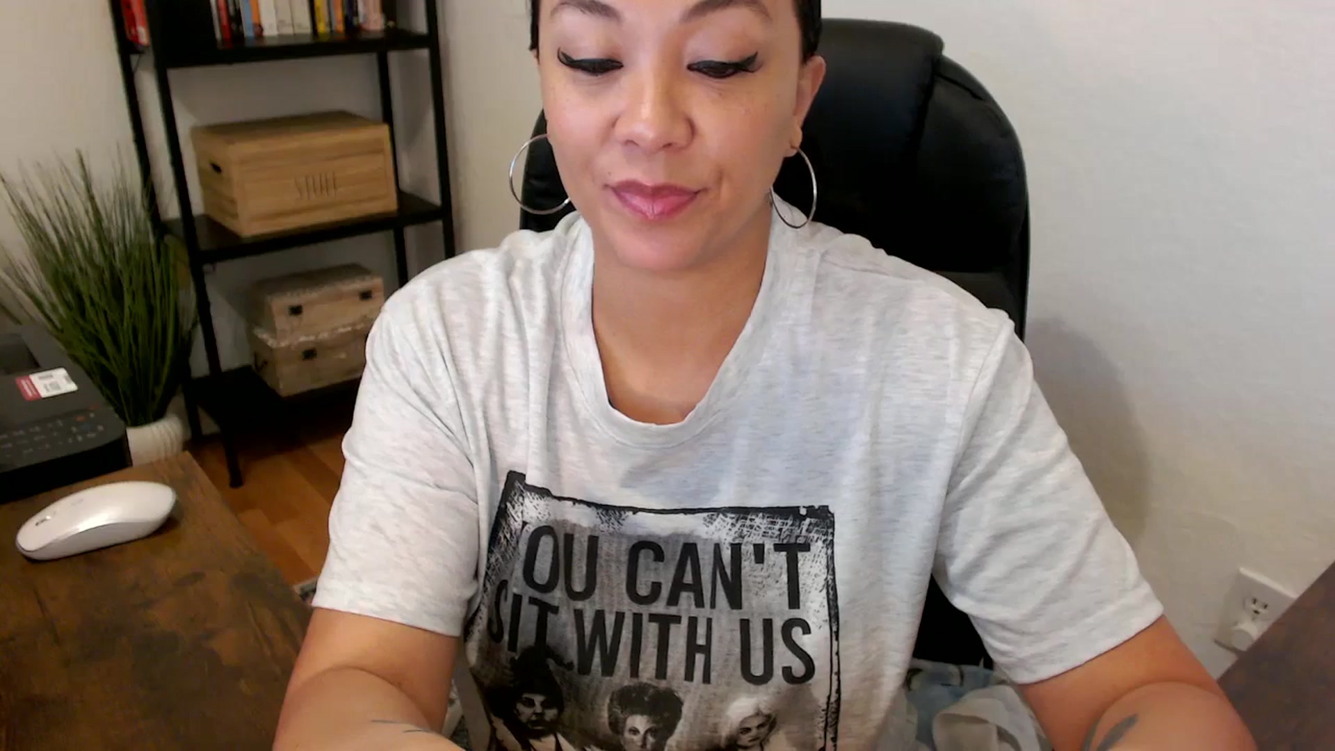 Gallery image thumbnail from MickaylaMoon's myfreecams stream on, 07/24/2024, 15:39 image 3 of 20