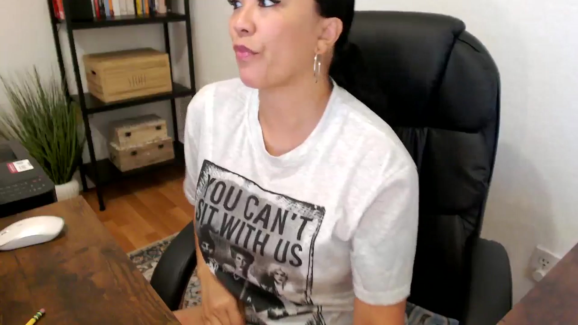 Gallery image thumbnail from MickaylaMoon's myfreecams stream on, 07/24/2024, 15:39 image 12 of 20