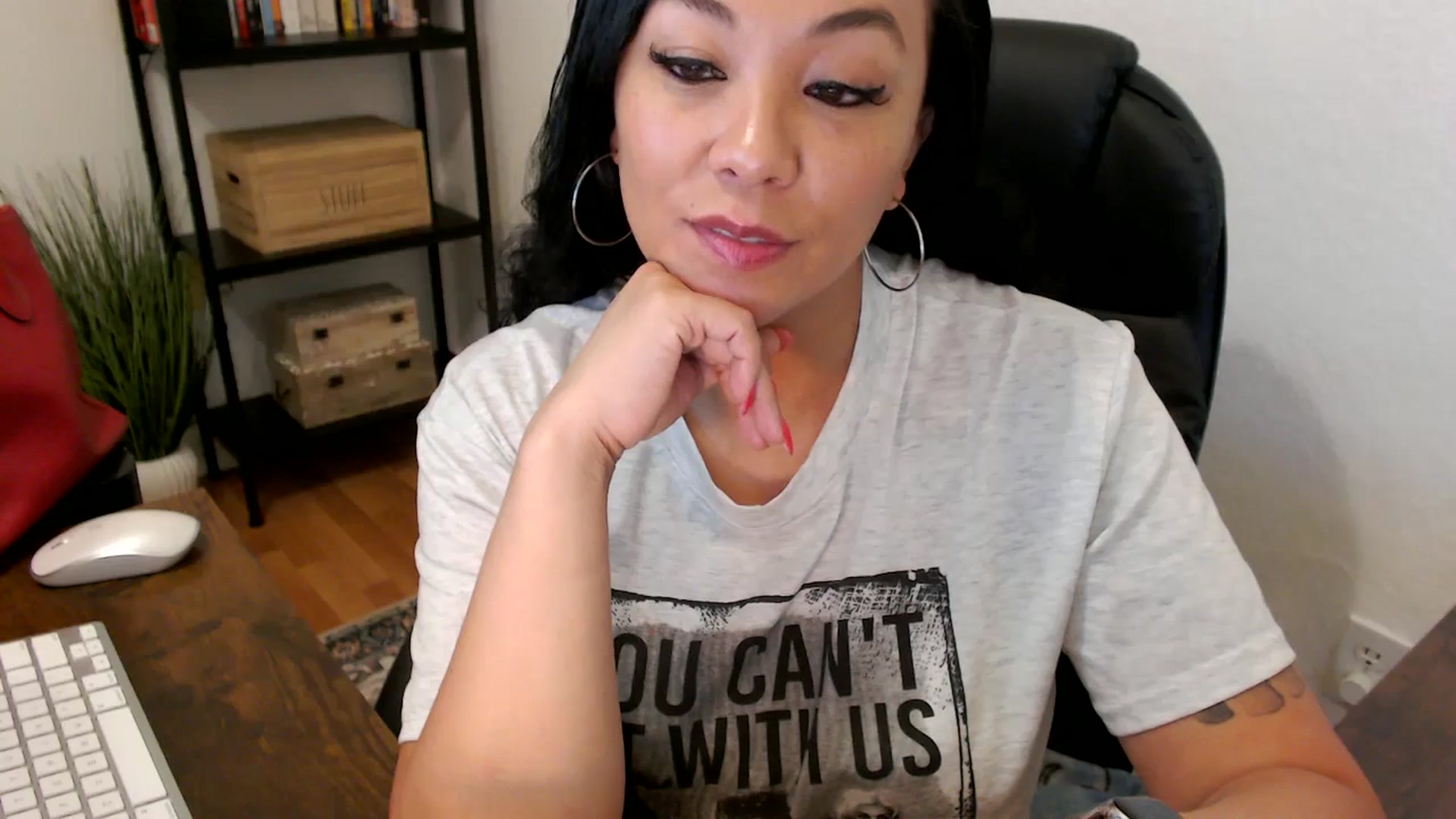 Gallery image thumbnail from MickaylaMoon's myfreecams stream on, 07/24/2024, 16:46 image 11 of 20