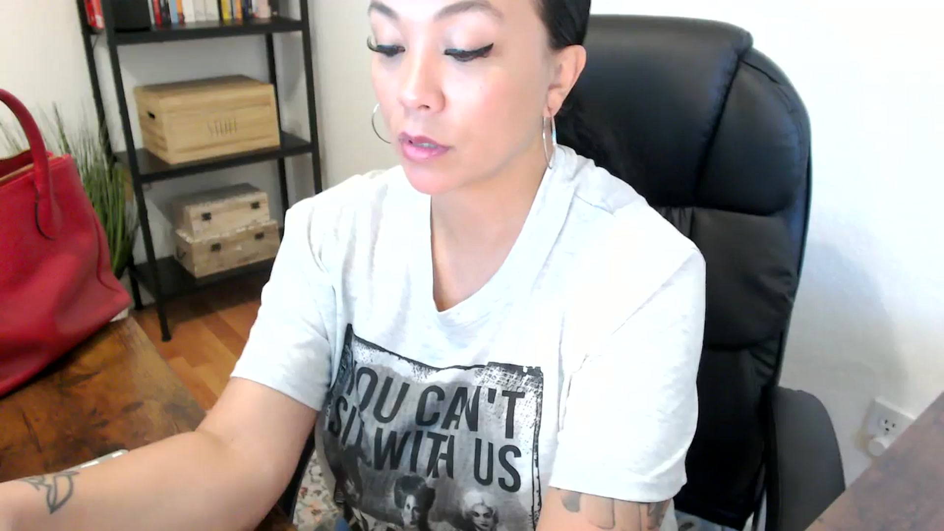 Gallery image thumbnail from MickaylaMoon's myfreecams stream on, 07/24/2024, 20:23 image 6 of 20