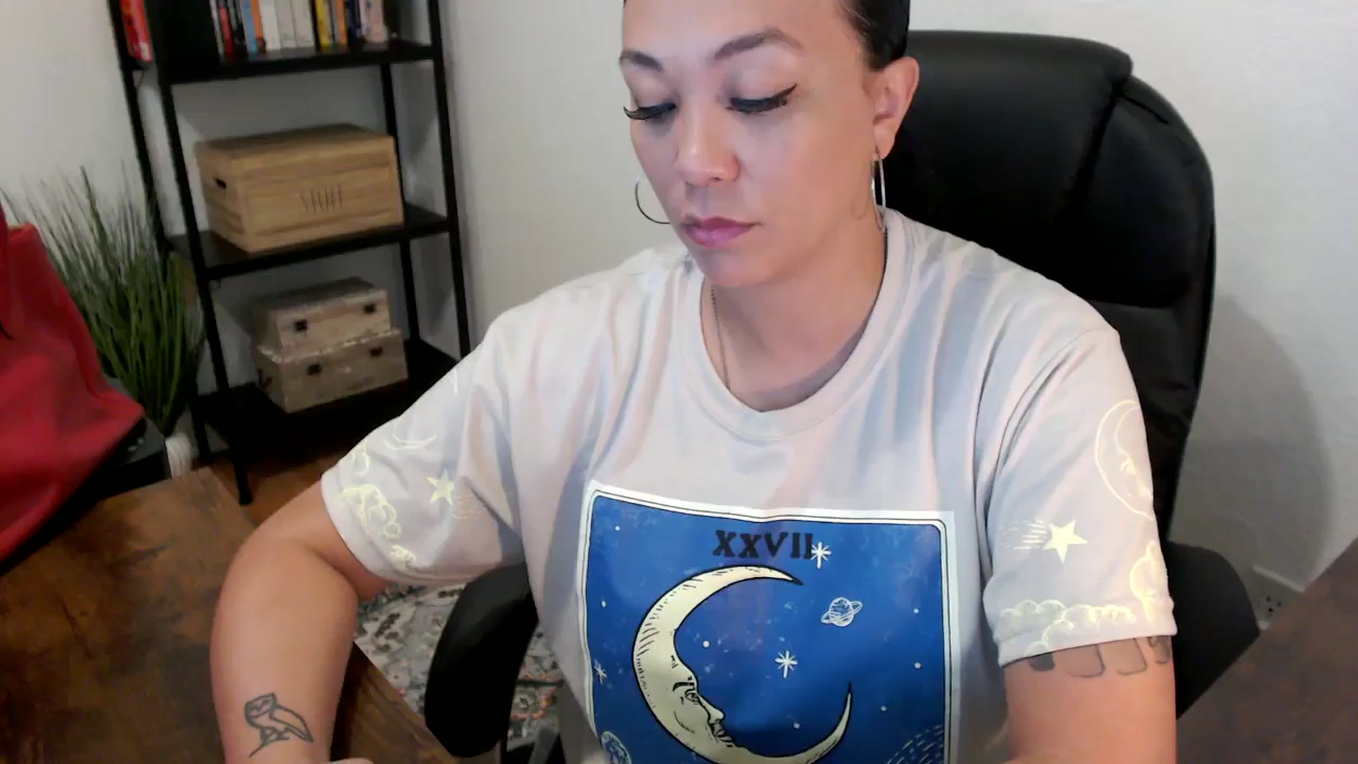 Gallery image thumbnail from MickaylaMoon's myfreecams stream on, 07/26/2024, 14:15 image 2 of 20