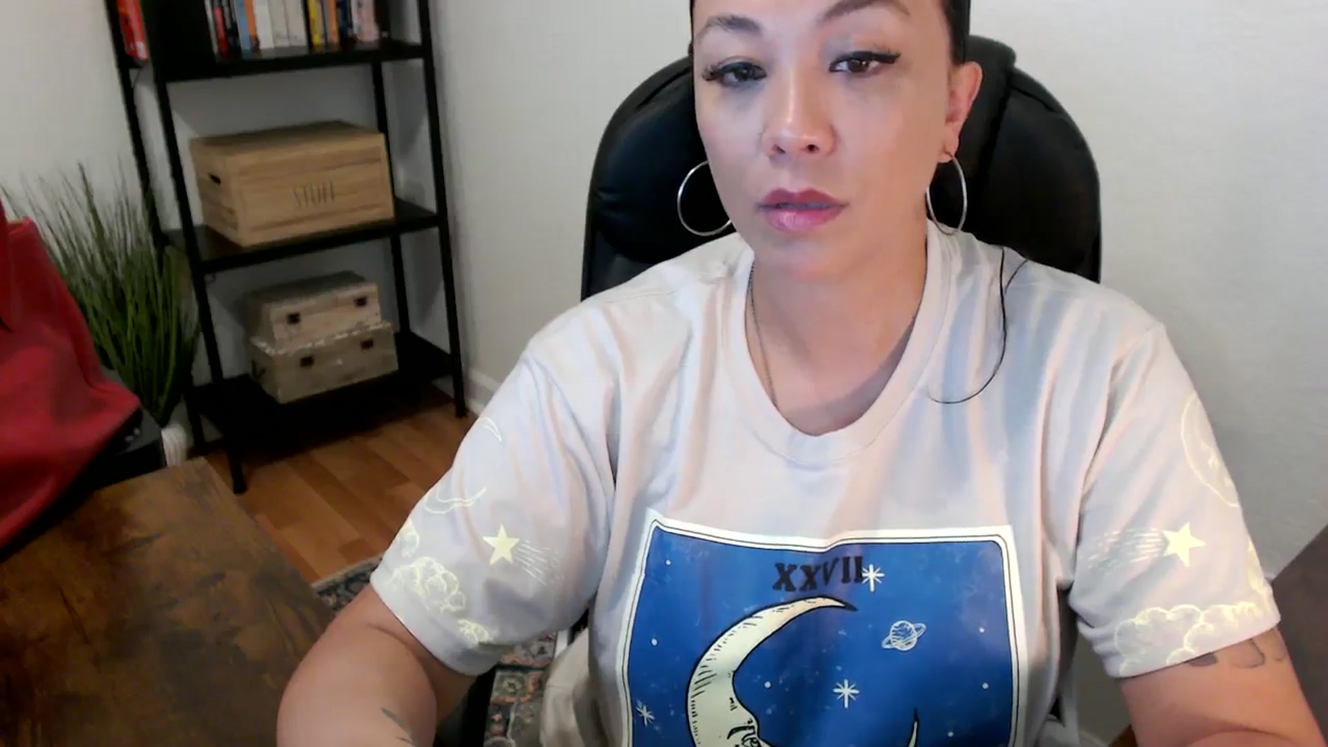 Gallery image thumbnail from MickaylaMoon's myfreecams stream on, 07/26/2024, 14:35 image 3 of 20
