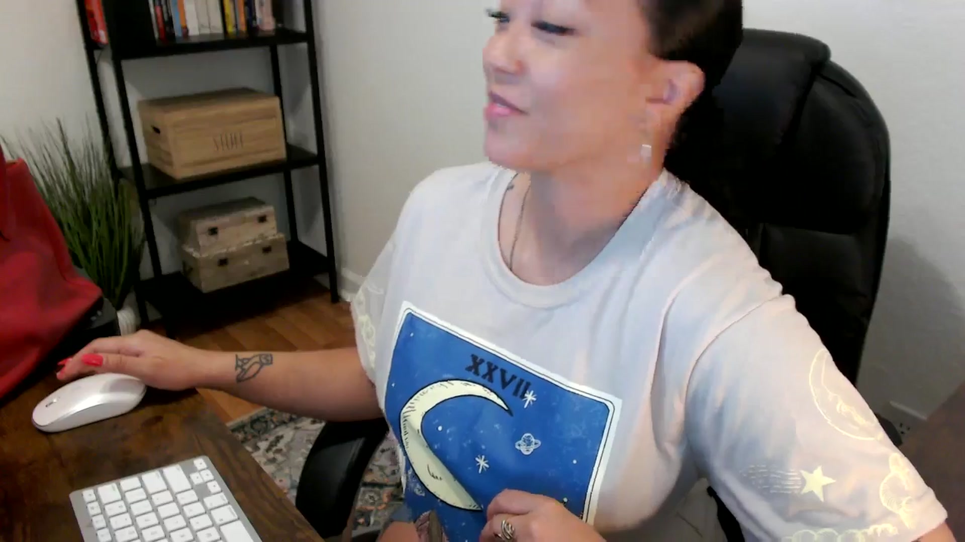 Gallery image thumbnail from MickaylaMoon's myfreecams stream on, 07/26/2024, 15:12 image 8 of 20