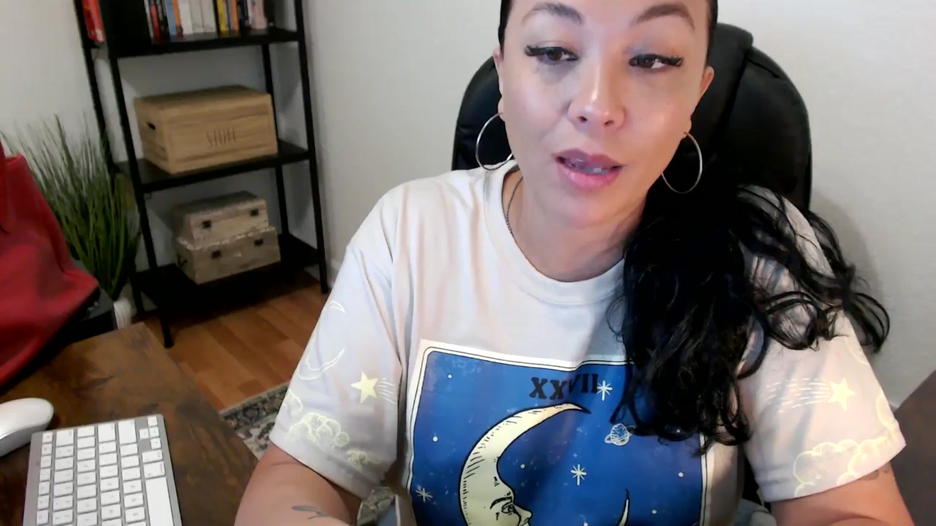 Gallery image thumbnail from MickaylaMoon's myfreecams stream on, 07/26/2024, 15:37 image 6 of 20