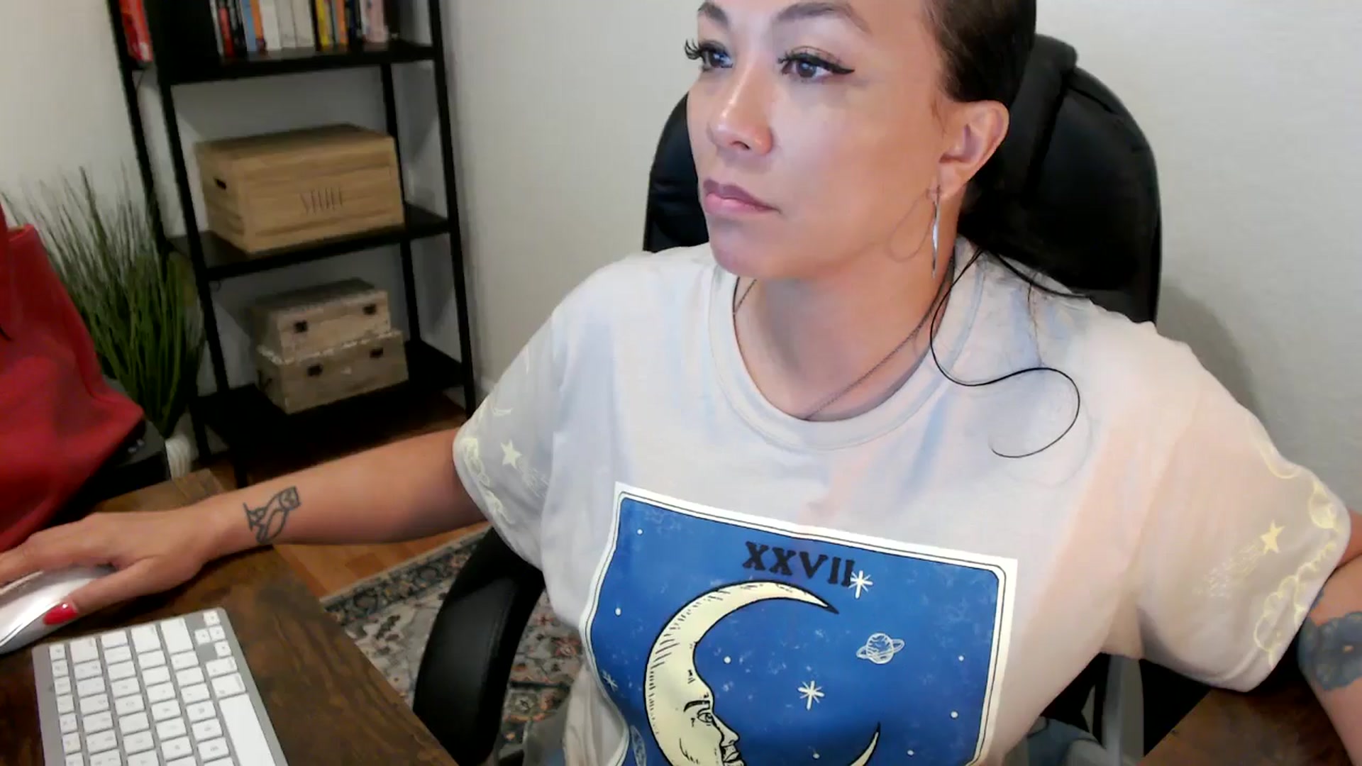 Gallery image thumbnail from MickaylaMoon's myfreecams stream on, 07/26/2024, 15:37 image 19 of 20