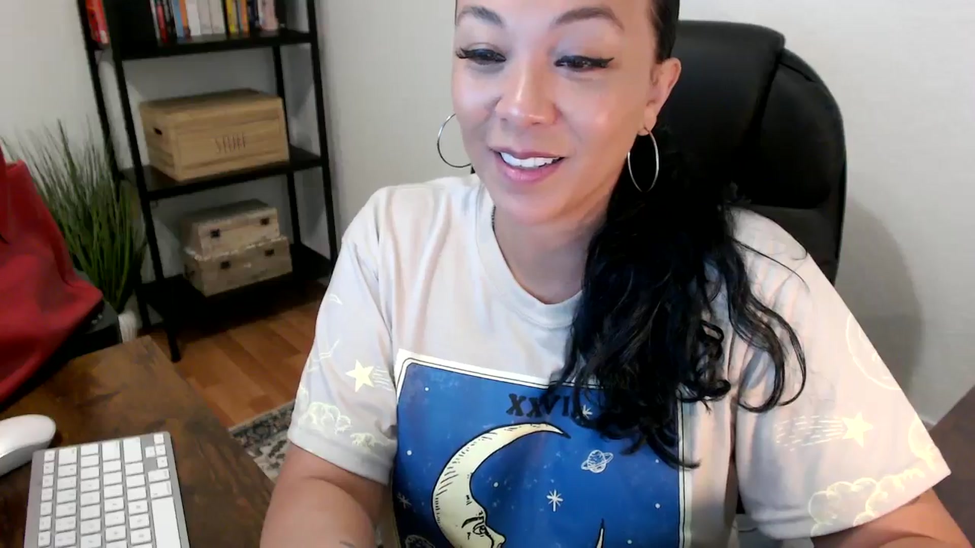 Gallery image thumbnail from MickaylaMoon's myfreecams stream on, 07/26/2024, 15:37 image 7 of 20