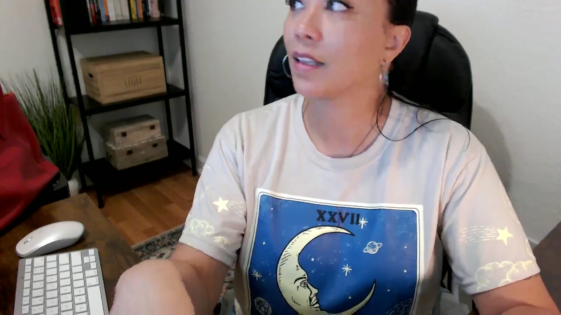 Gallery image thumbnail from MickaylaMoon's myfreecams stream on, 07/26/2024, 15:37 image 10 of 20