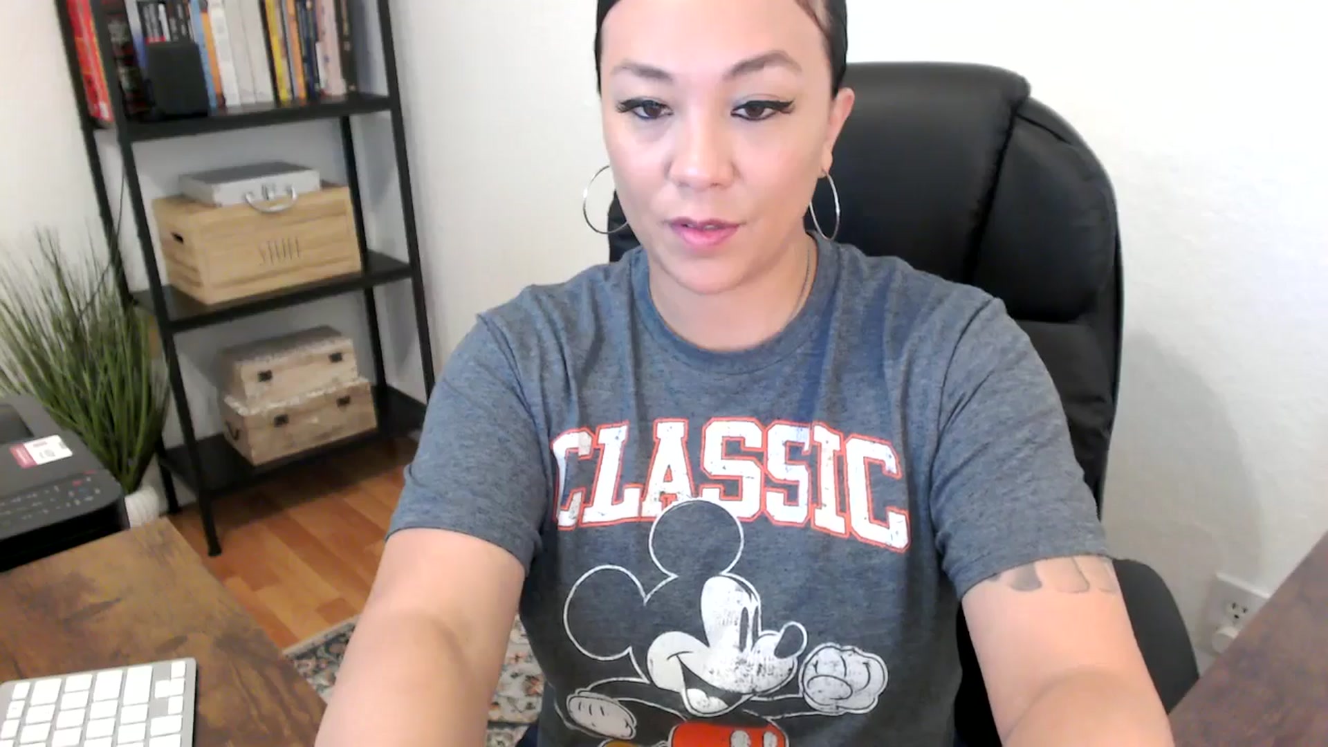 Gallery image thumbnail from MickaylaMoon's myfreecams stream on, 07/31/2024, 15:55 image 15 of 20