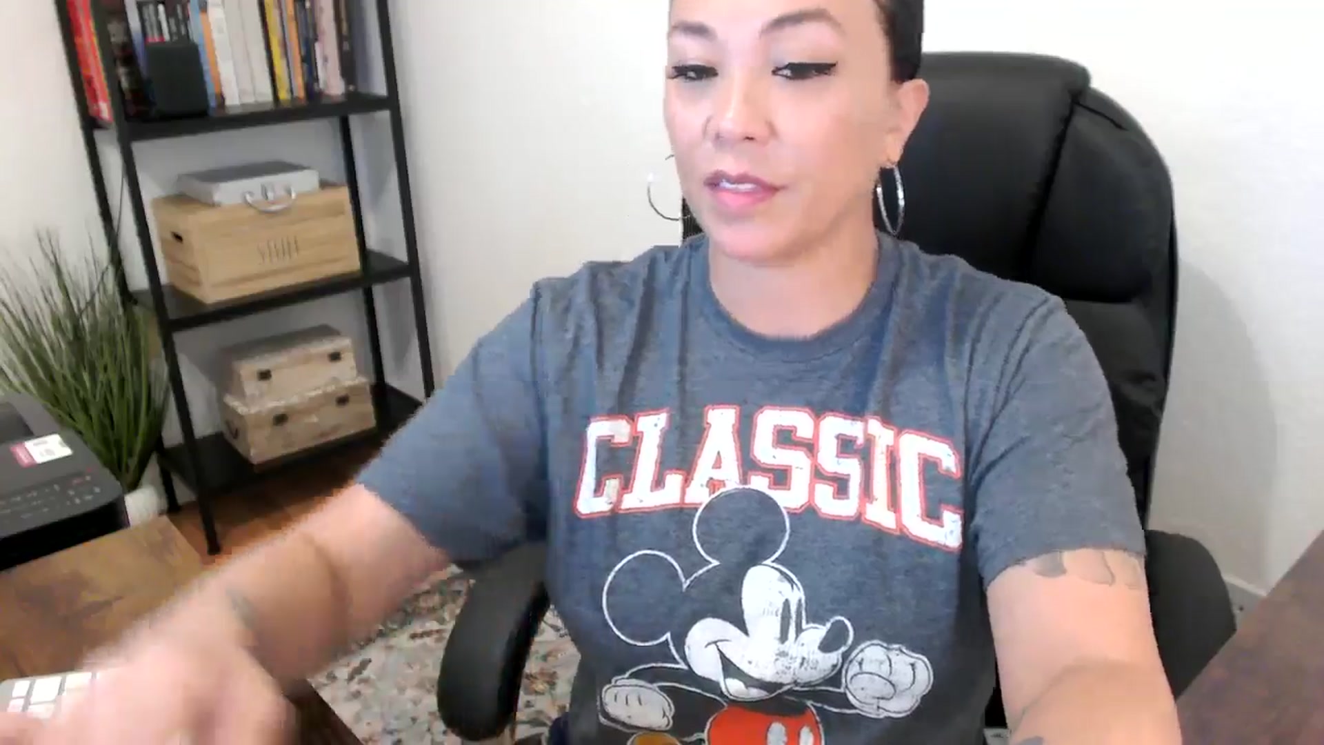 Gallery image thumbnail from MickaylaMoon's myfreecams stream on, 07/31/2024, 15:55 image 12 of 20