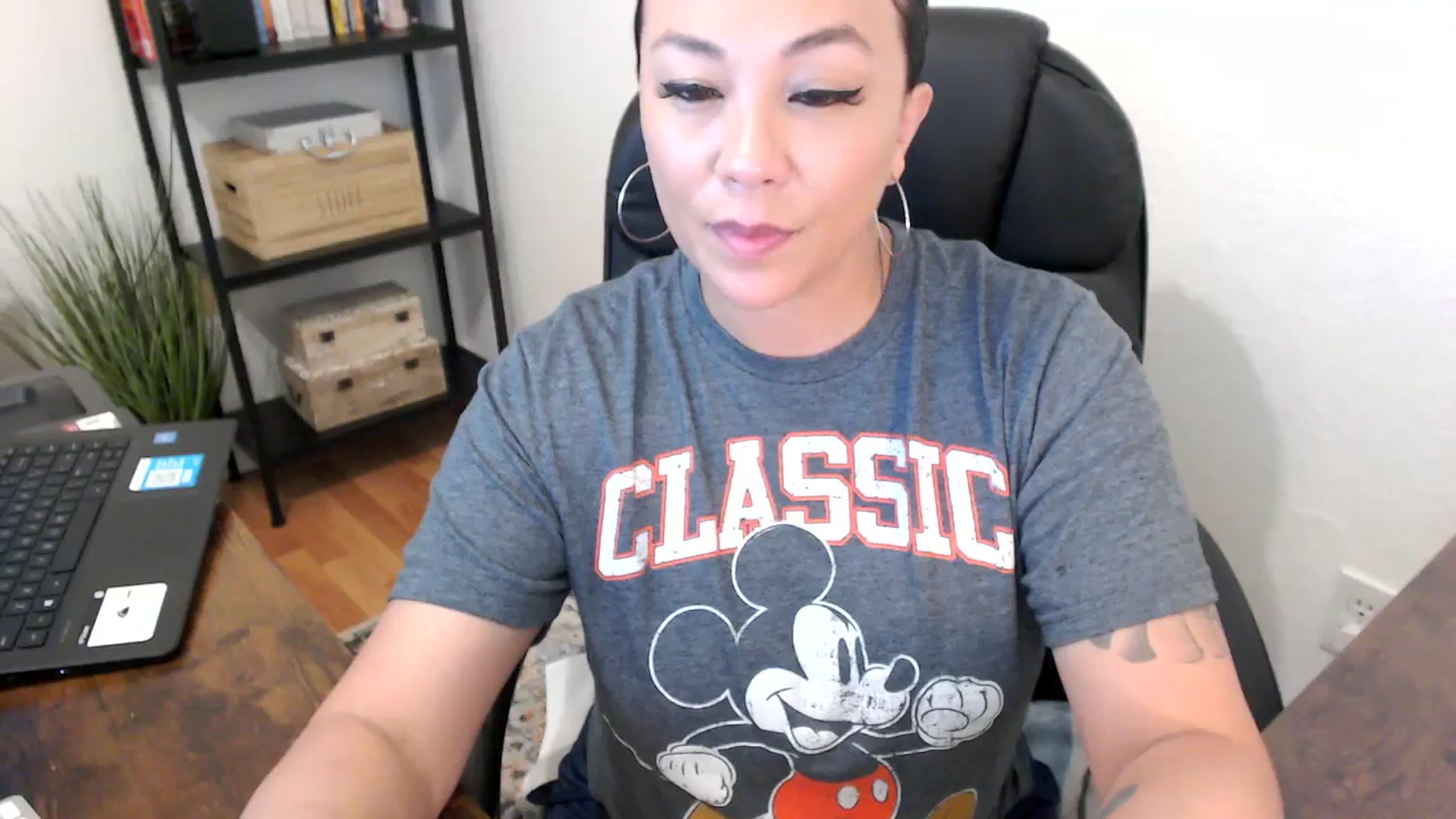 Gallery image thumbnail from MickaylaMoon's myfreecams stream on, 07/31/2024, 18:03 image 2 of 20