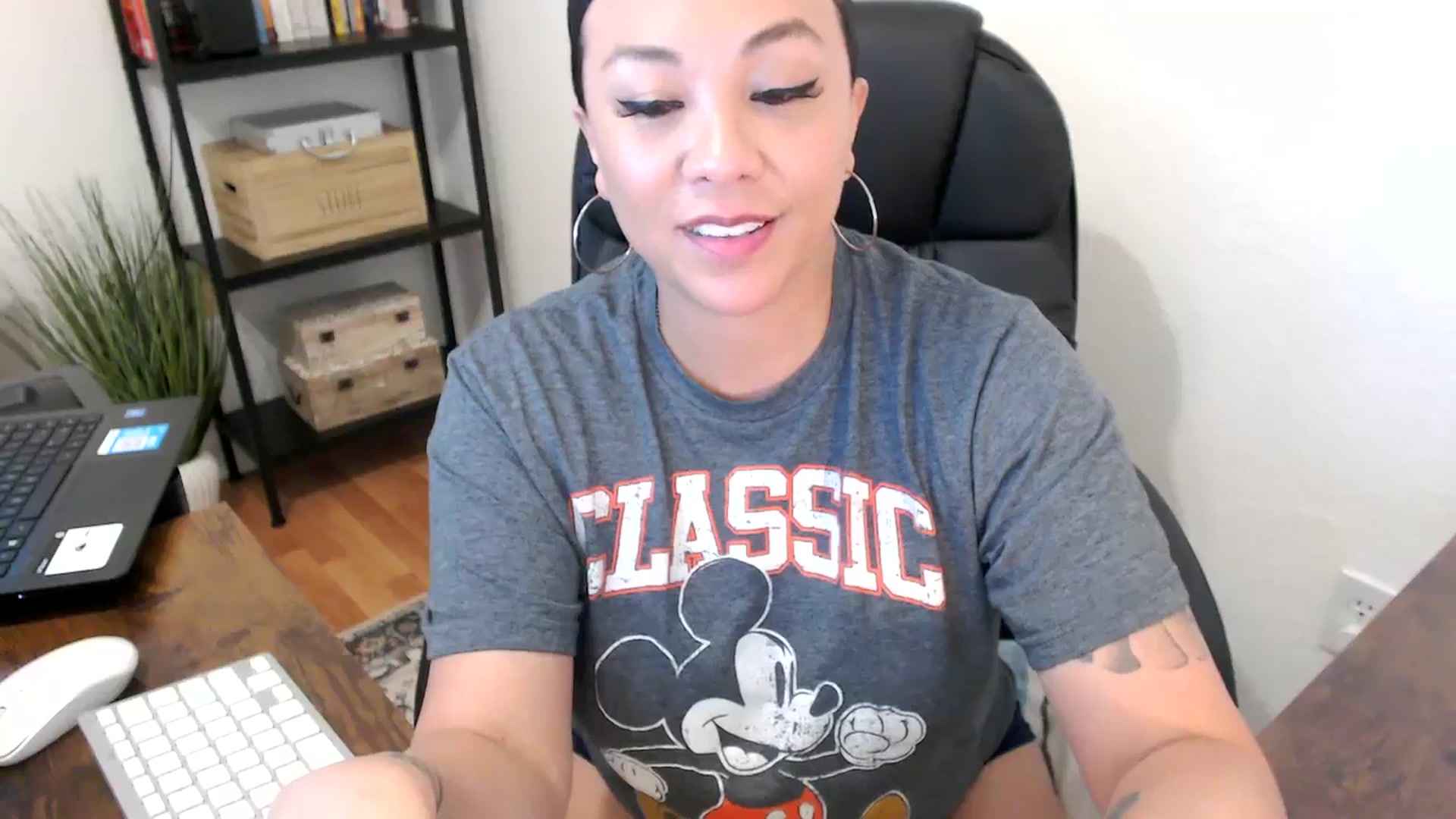 Gallery image thumbnail from MickaylaMoon's myfreecams stream on, 07/31/2024, 18:53 image 15 of 20