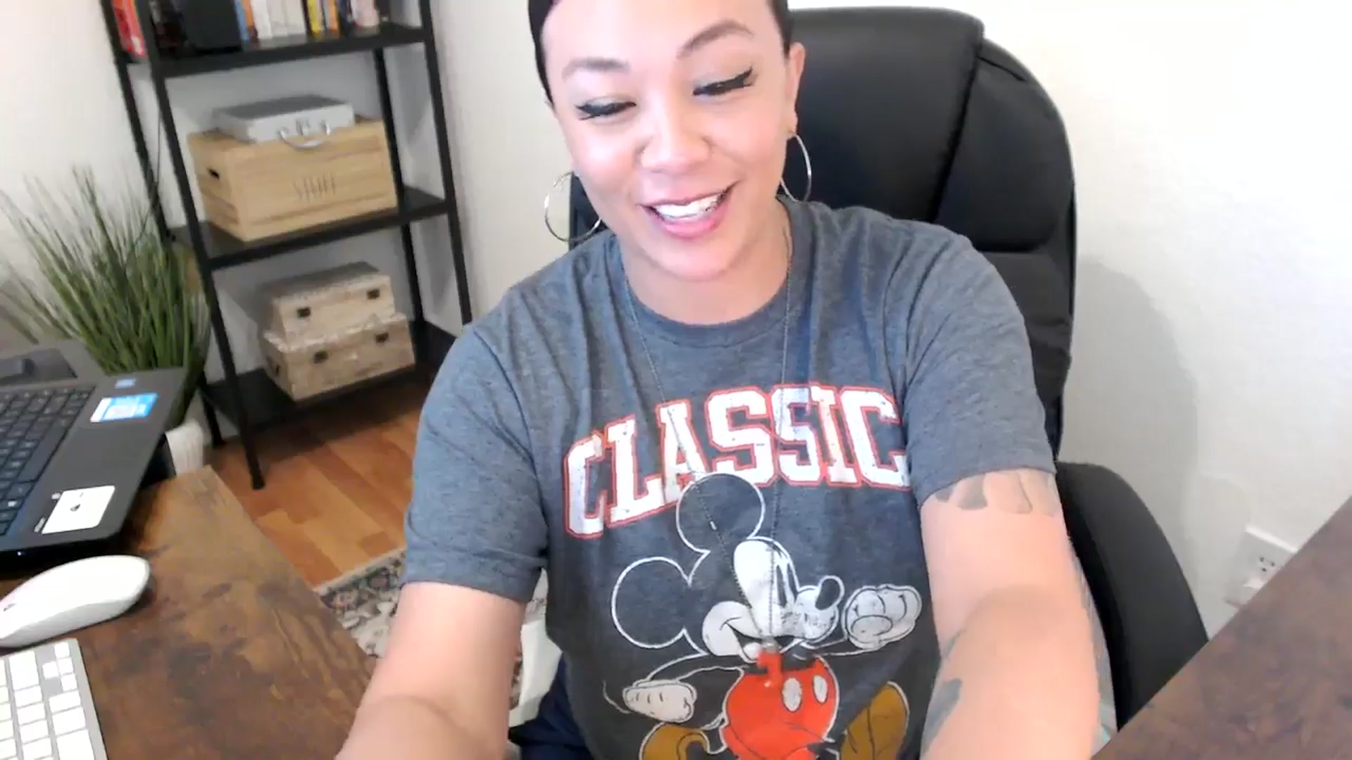 Gallery image thumbnail from MickaylaMoon's myfreecams stream on, 07/31/2024, 19:47 image 2 of 20