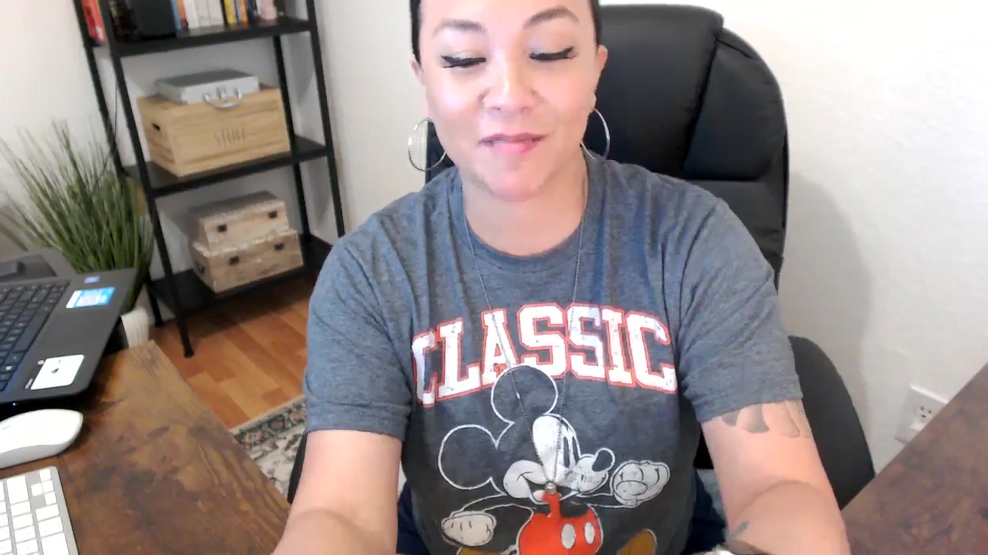 Gallery image thumbnail from MickaylaMoon's myfreecams stream on, 07/31/2024, 19:47 image 3 of 20