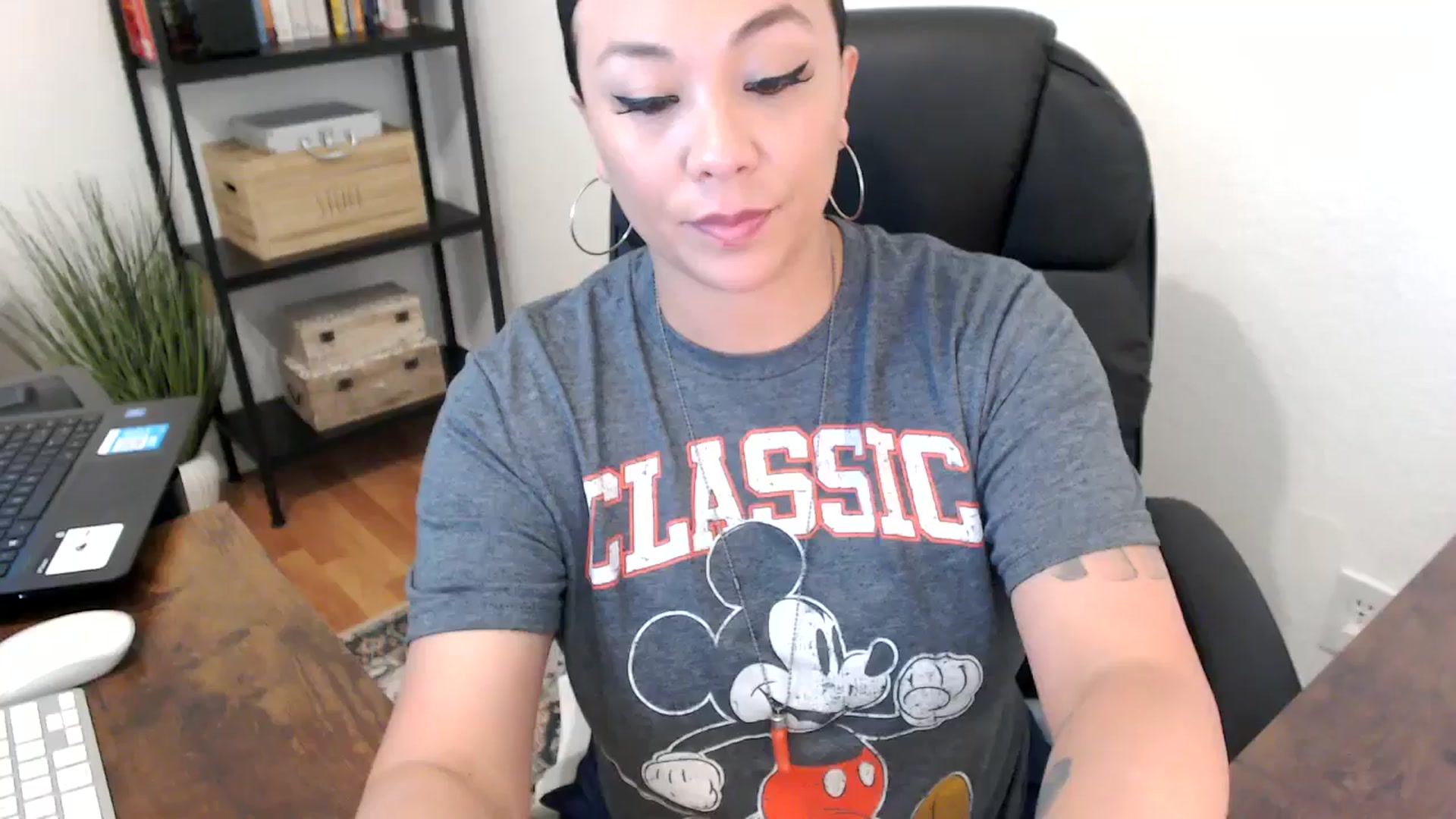 Gallery image thumbnail from MickaylaMoon's myfreecams stream on, 07/31/2024, 19:47 image 1 of 20