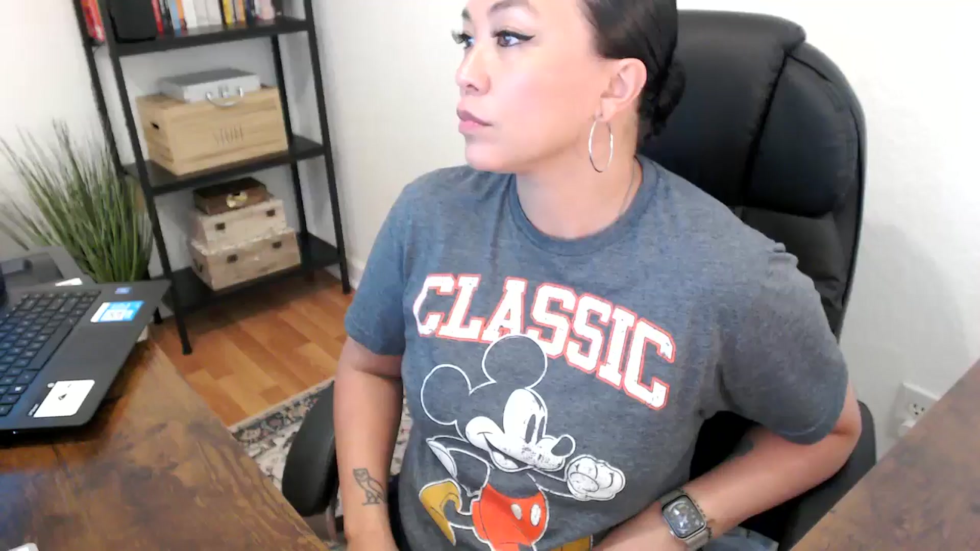 Gallery image thumbnail from MickaylaMoon's myfreecams stream on, 07/31/2024, 21:23 image 1 of 20