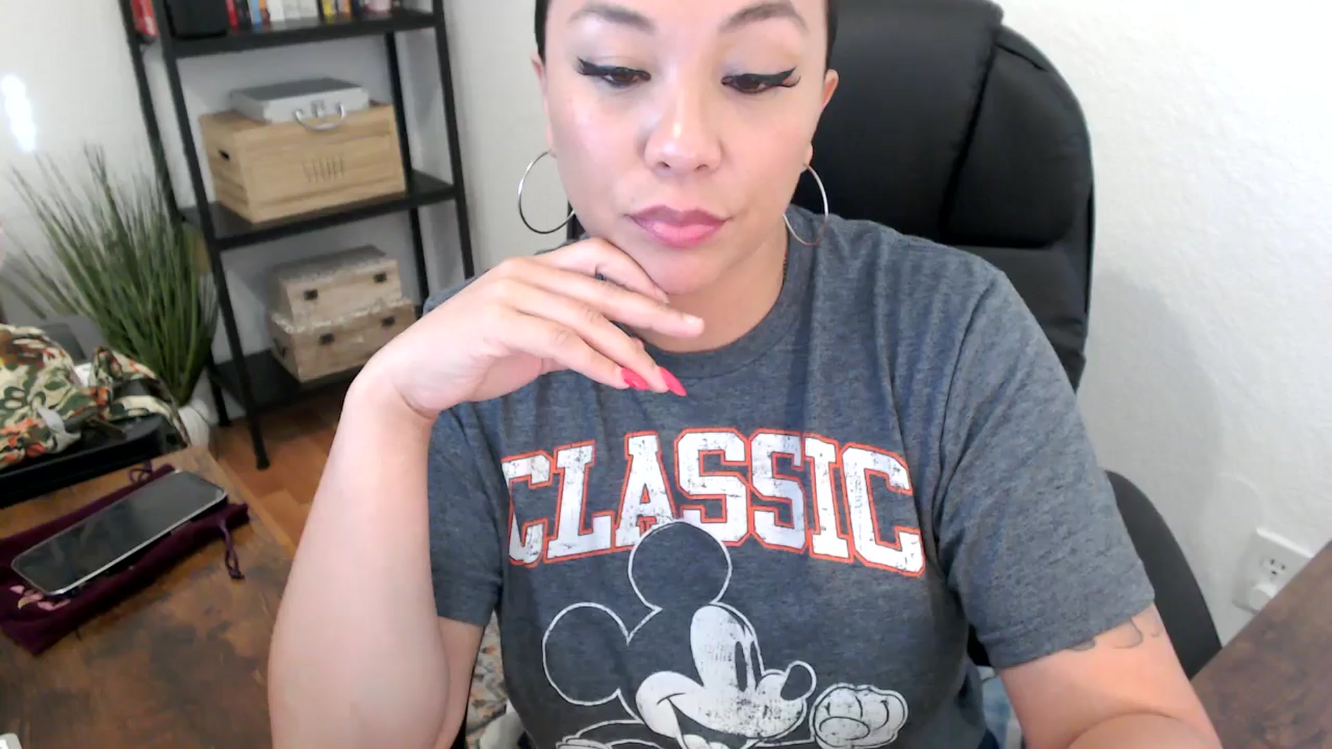 Gallery image thumbnail from MickaylaMoon's myfreecams stream on, 07/31/2024, 22:48 image 10 of 20