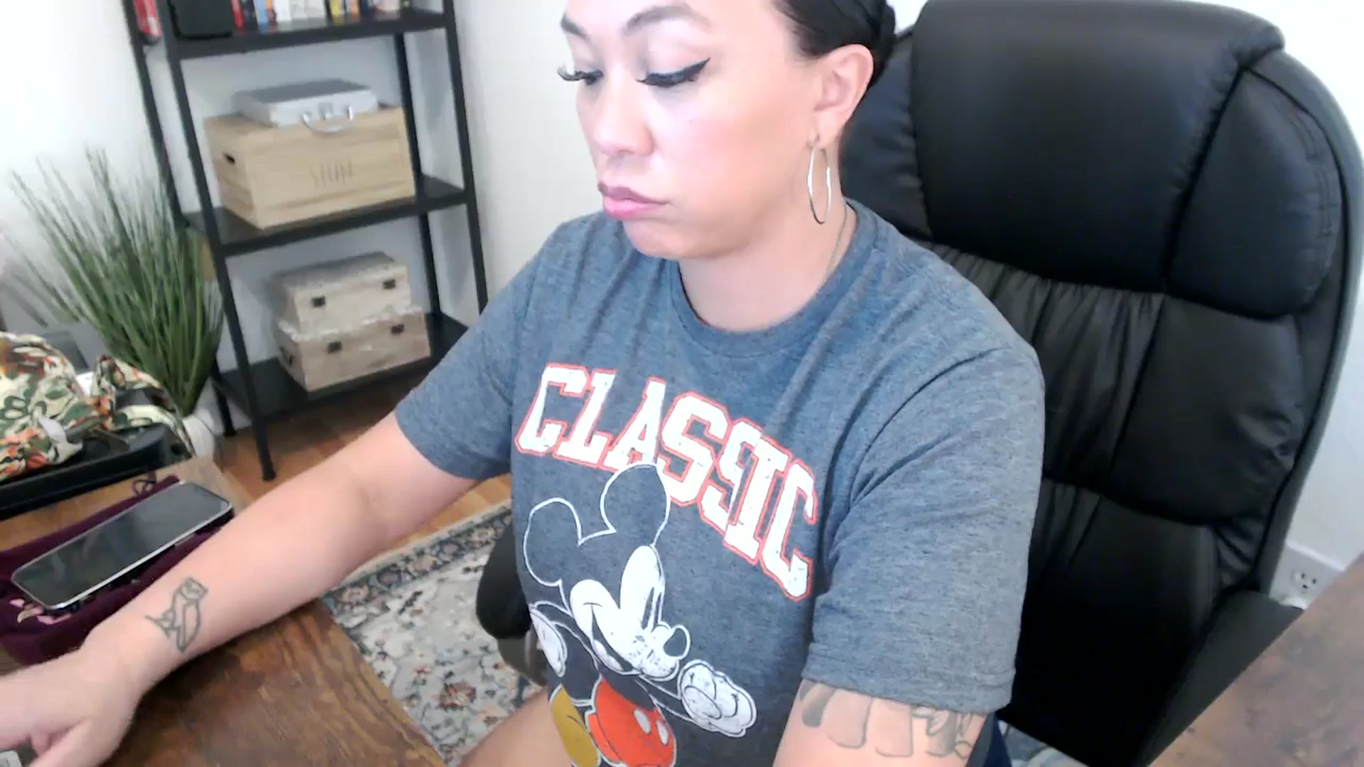 Gallery image thumbnail from MickaylaMoon's myfreecams stream on, 07/31/2024, 22:48 image 11 of 20