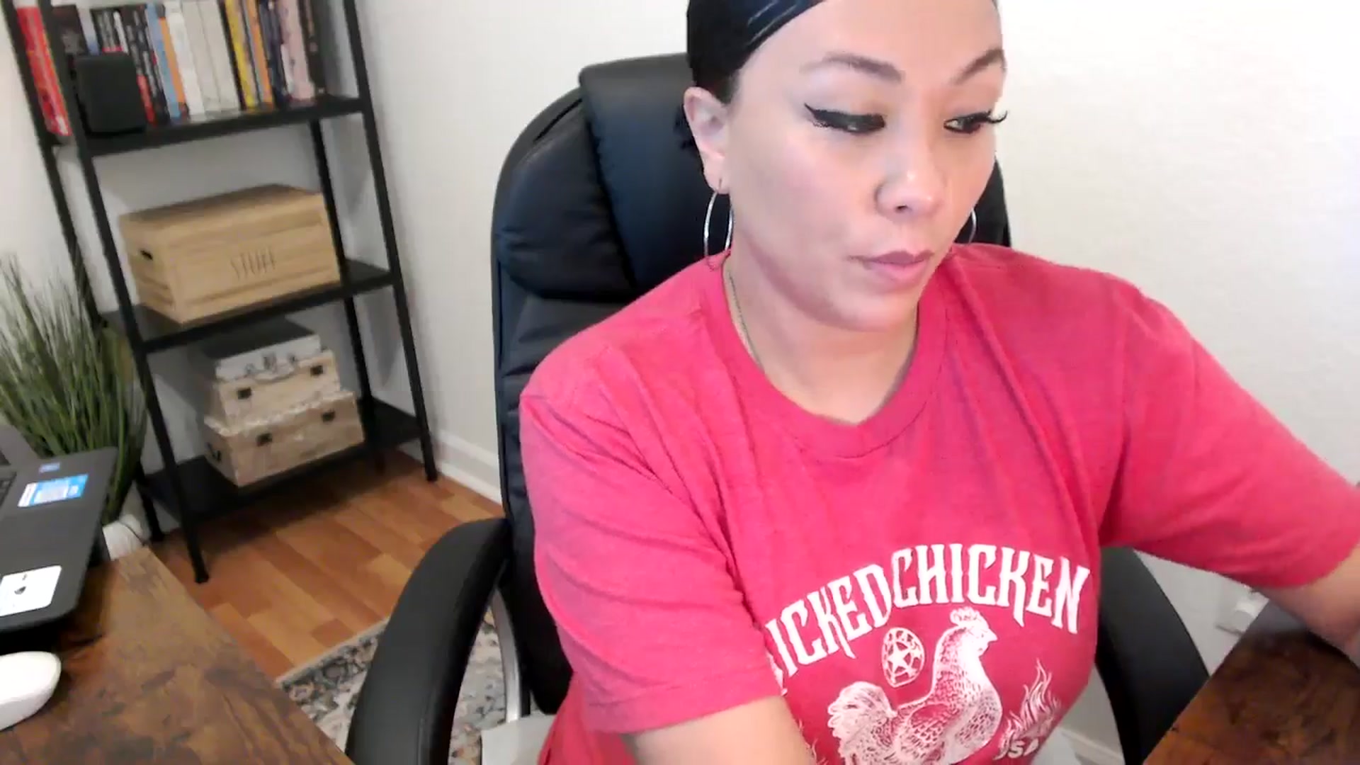 Gallery image thumbnail from MickaylaMoon's myfreecams stream on, 08/01/2024, 17:26 image 20 of 20