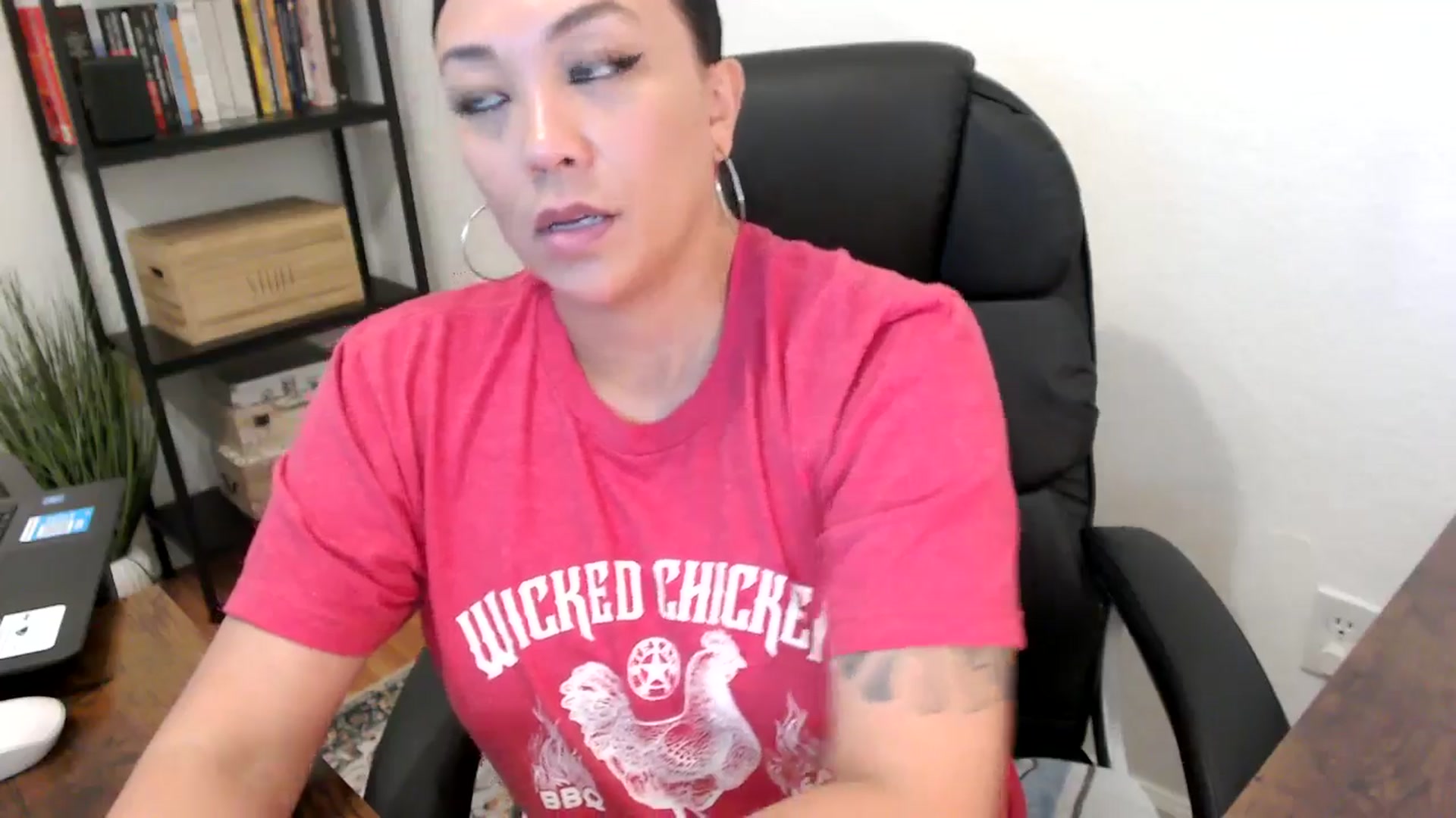 Gallery image thumbnail from MickaylaMoon's myfreecams stream on, 08/01/2024, 17:26 image 18 of 20