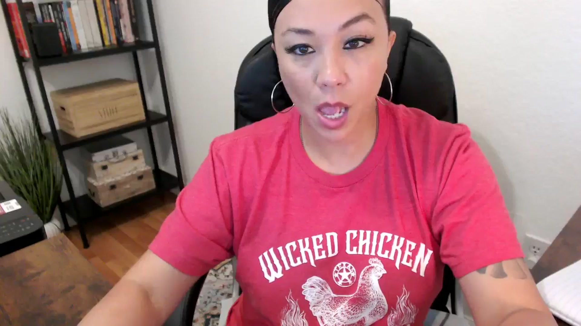 Gallery image thumbnail from MickaylaMoon's myfreecams stream on, 08/01/2024, 17:26 image 6 of 20