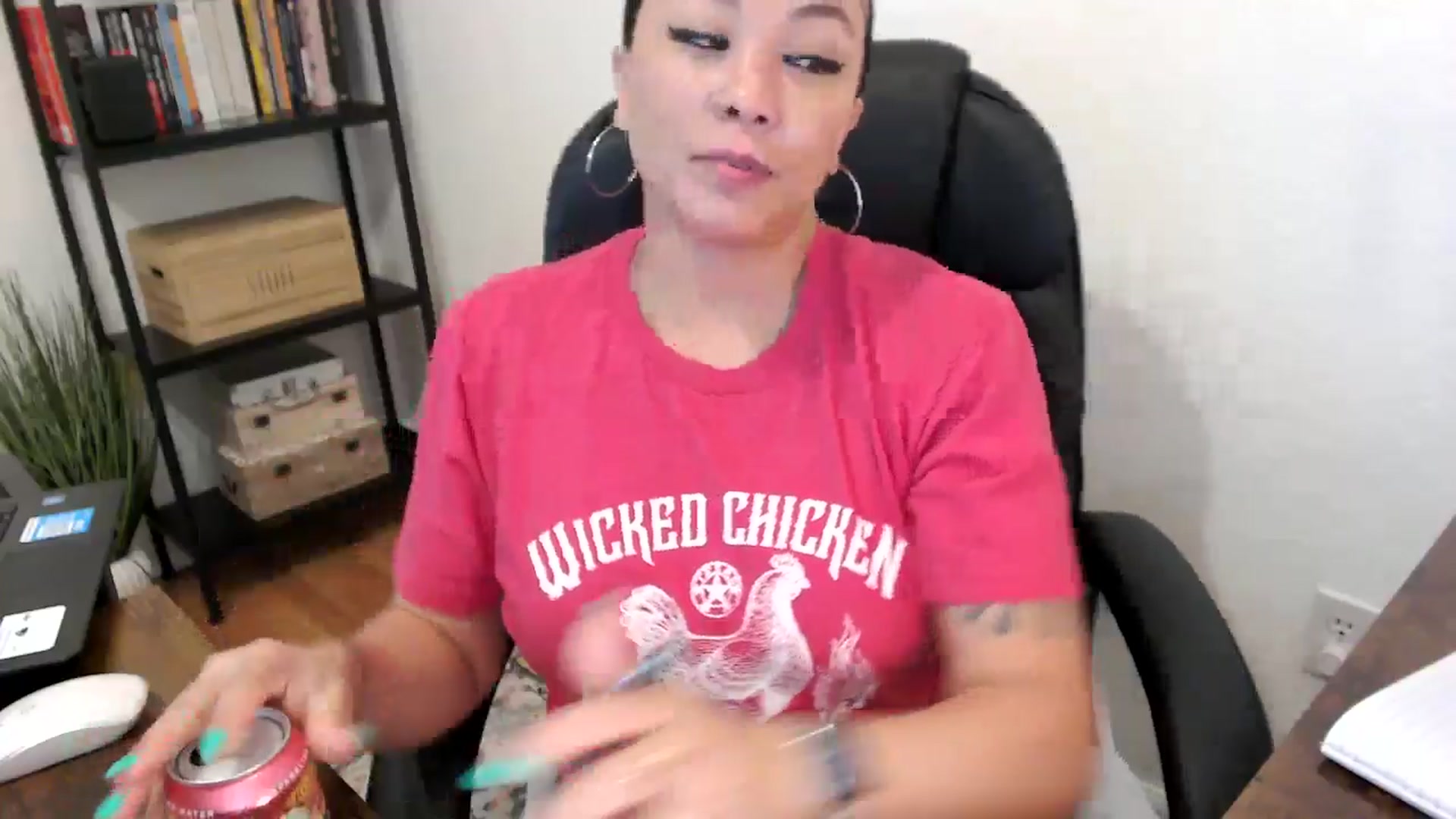 Gallery image thumbnail from MickaylaMoon's myfreecams stream on, 08/01/2024, 17:26 image 11 of 20