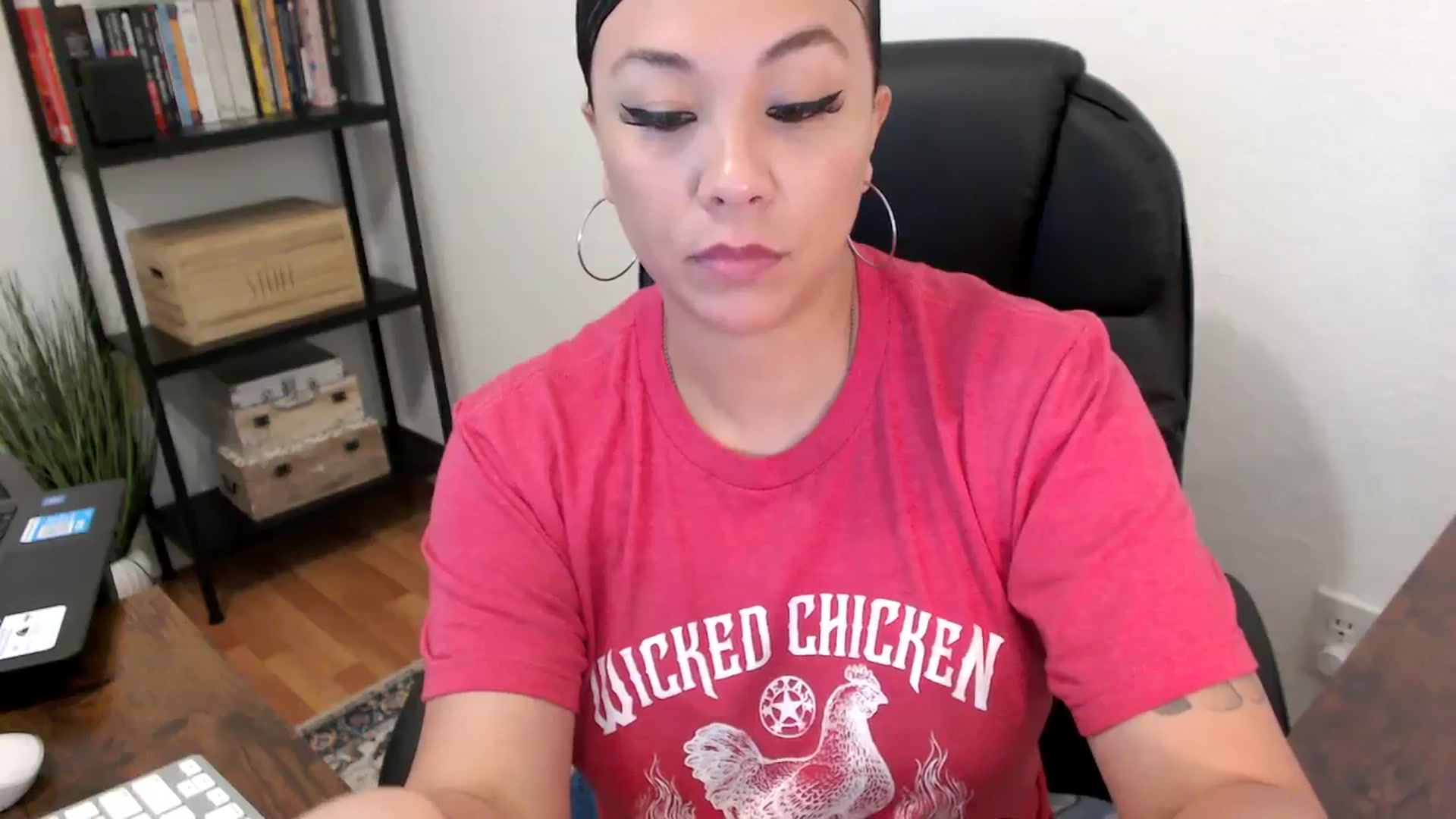 Gallery image thumbnail from MickaylaMoon's myfreecams stream on, 08/01/2024, 18:29 image 3 of 20