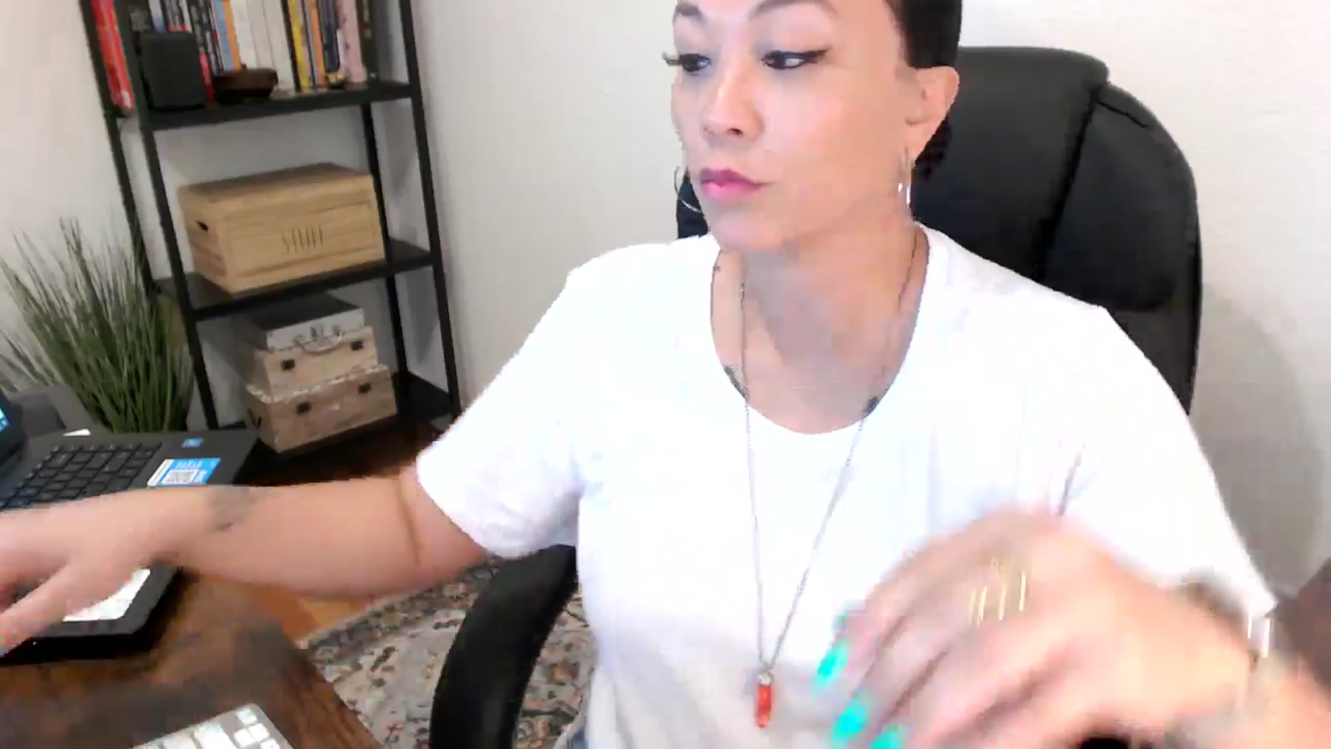 Gallery image thumbnail from MickaylaMoon's myfreecams stream on, 08/02/2024, 14:52 image 11 of 20