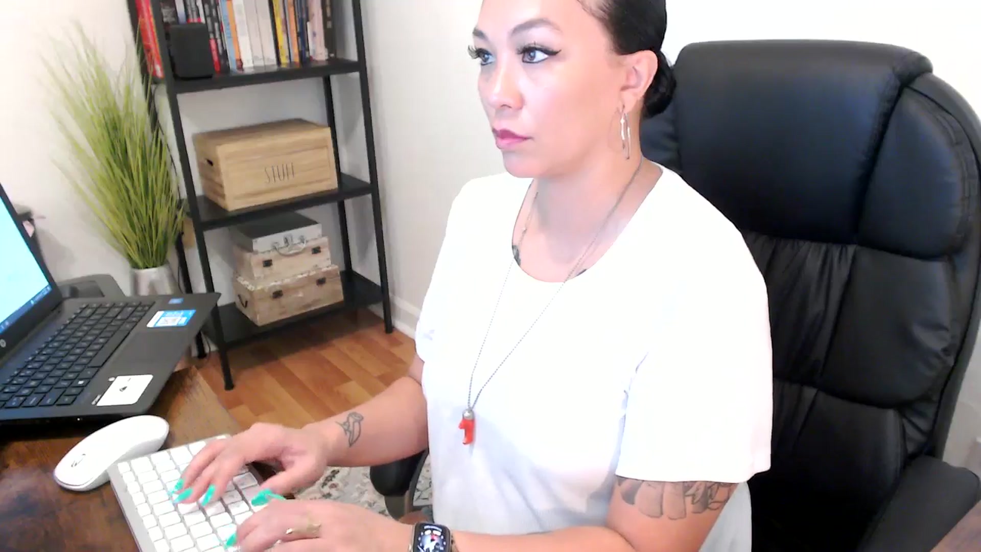 Gallery image thumbnail from MickaylaMoon's myfreecams stream on, 08/02/2024, 16:24 image 7 of 20
