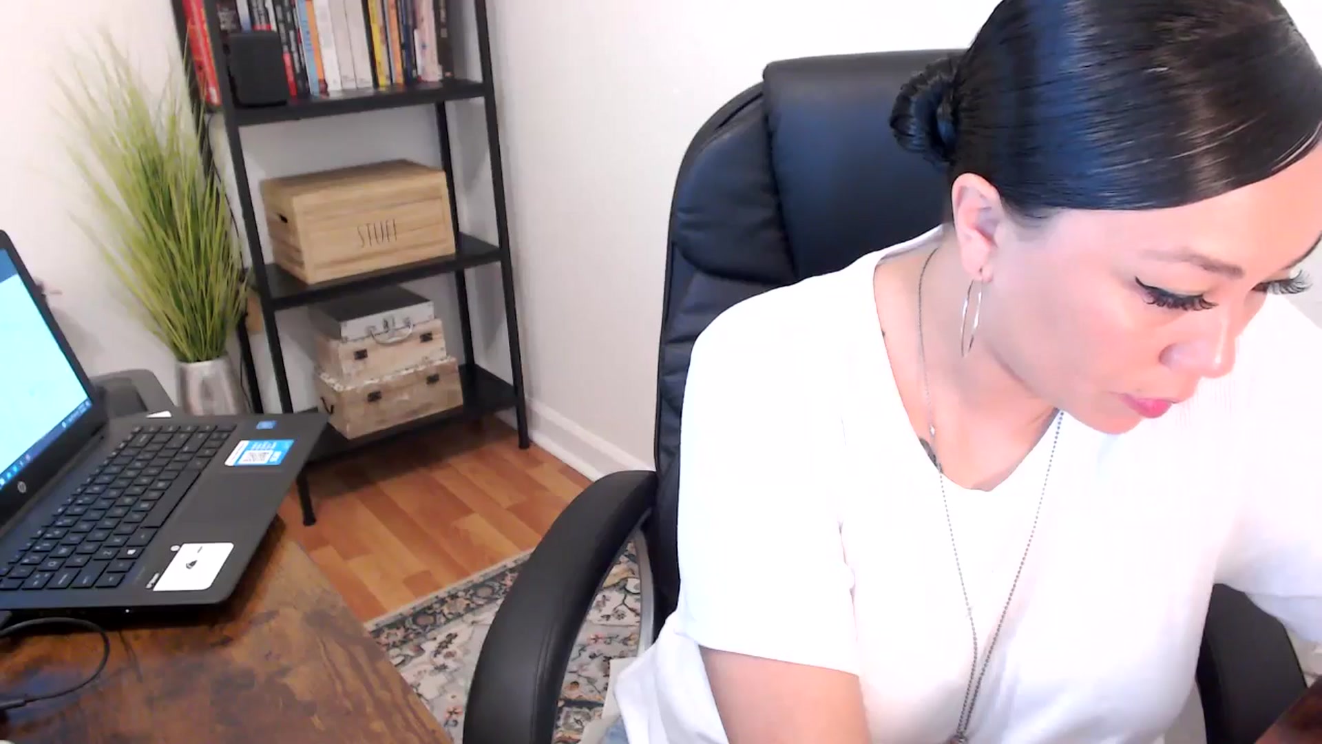 Gallery image thumbnail from MickaylaMoon's myfreecams stream on, 08/02/2024, 16:24 image 3 of 20