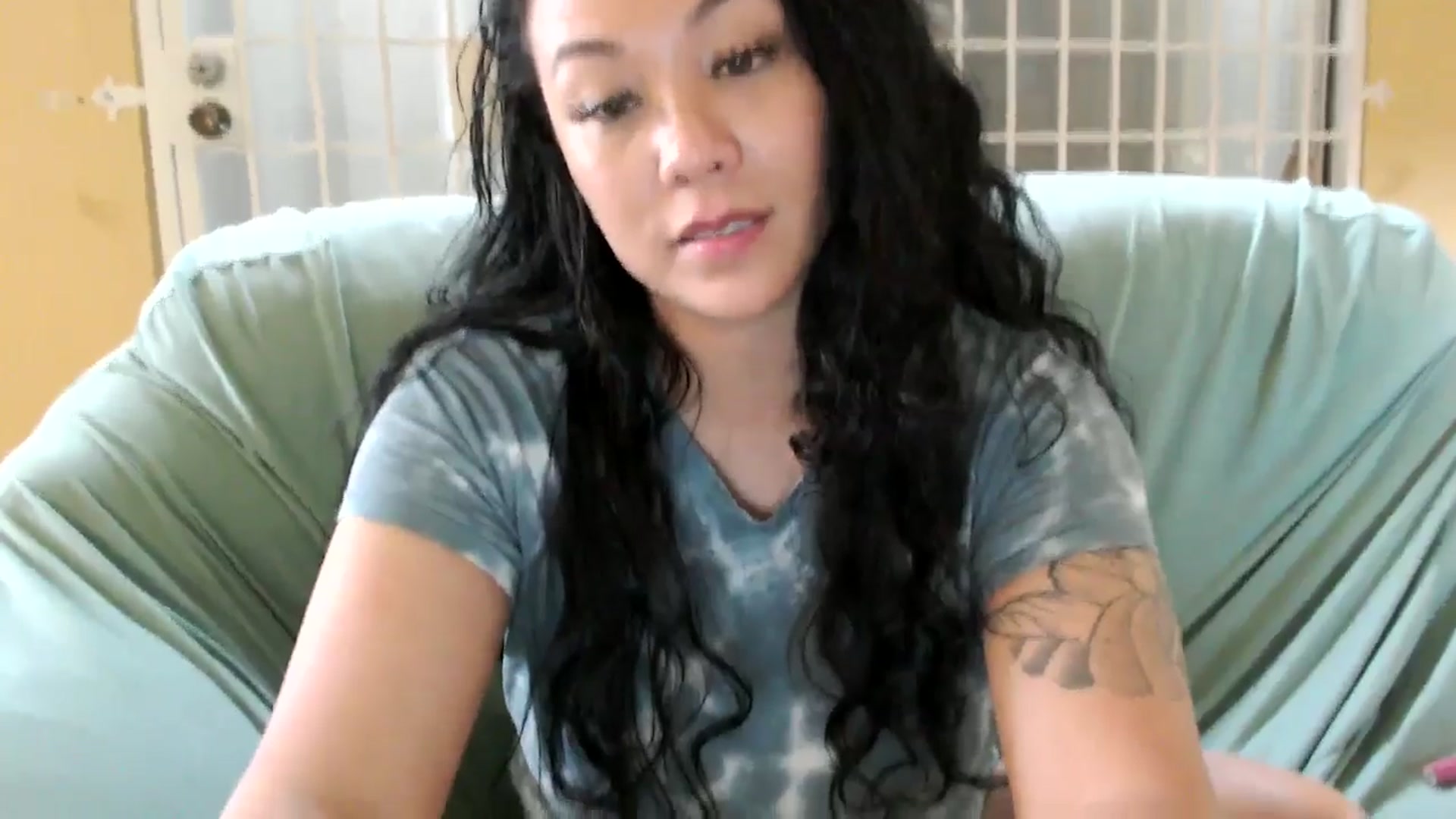 Gallery image thumbnail from MickaylaMoon's myfreecams stream on, 08/03/2024, 19:12 image 7 of 20