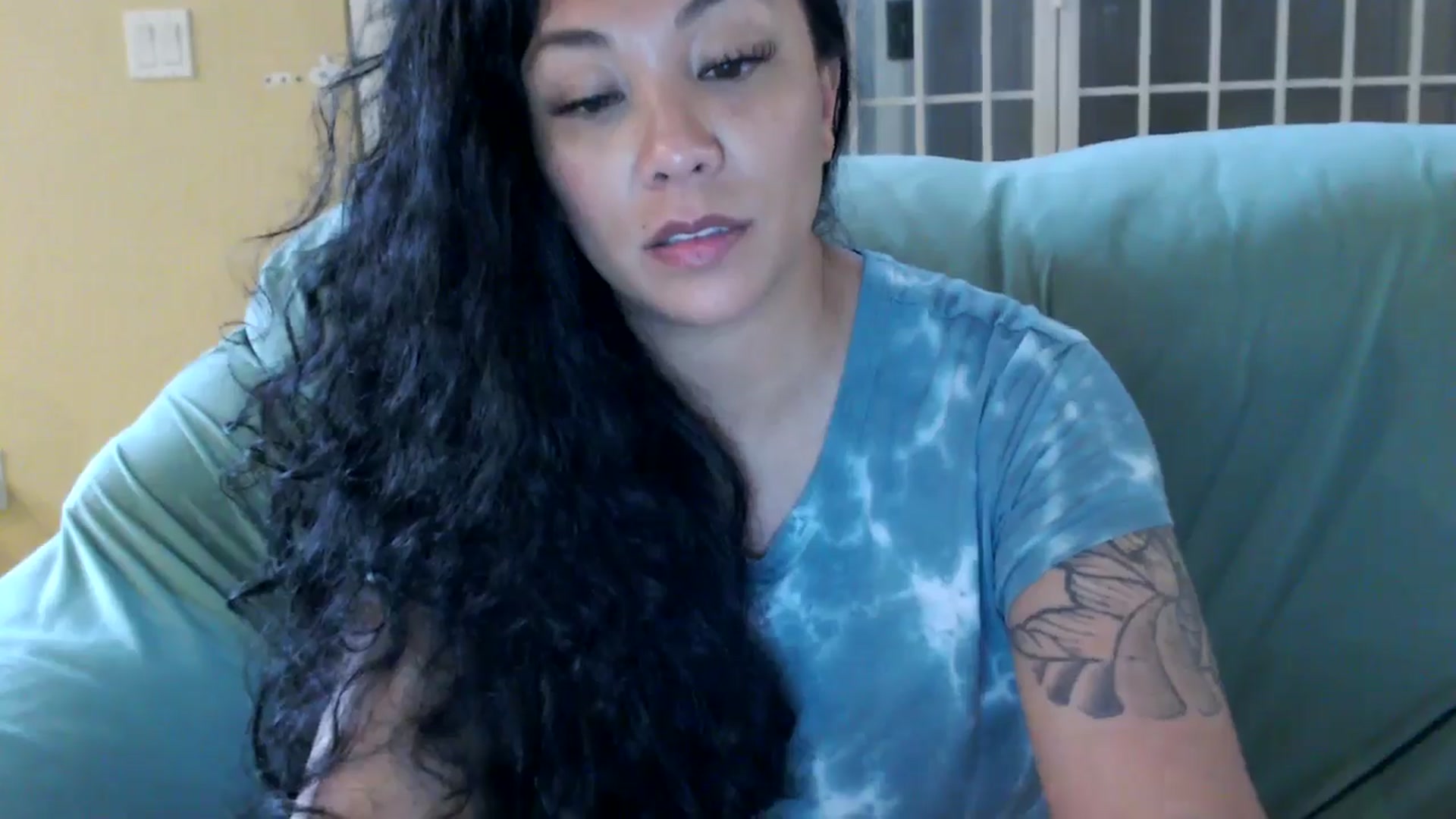 Gallery image thumbnail from MickaylaMoon's myfreecams stream on, 08/03/2024, 21:36 image 7 of 20