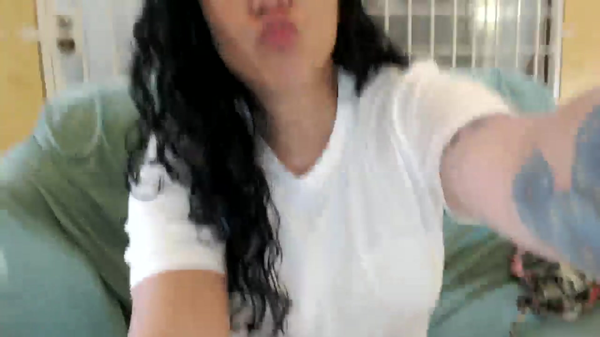 Gallery image thumbnail from MickaylaMoon's myfreecams stream on, 08/04/2024, 15:16 image 3 of 20