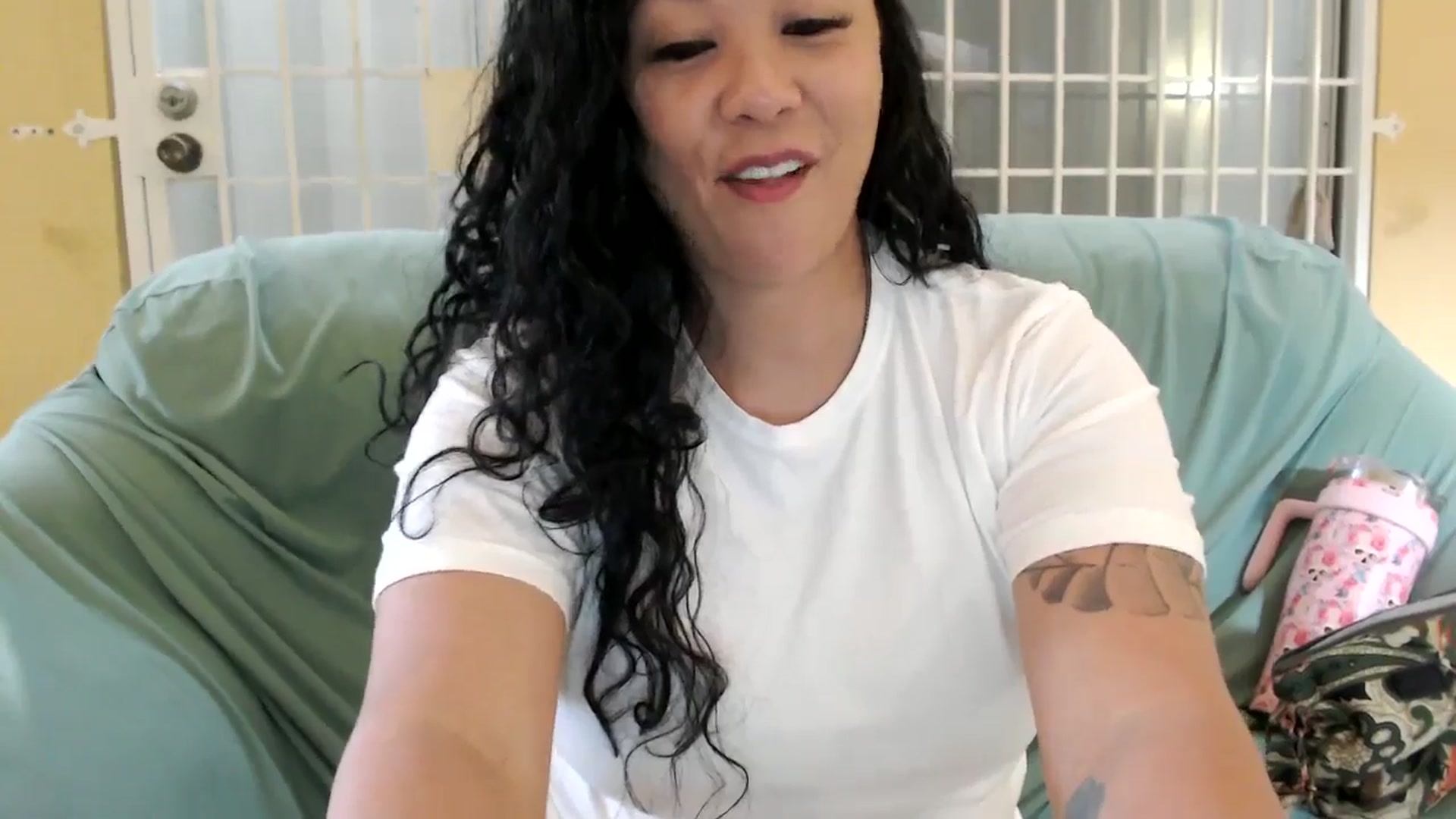 Gallery image thumbnail from MickaylaMoon's myfreecams stream on, 08/04/2024, 15:16 image 2 of 20