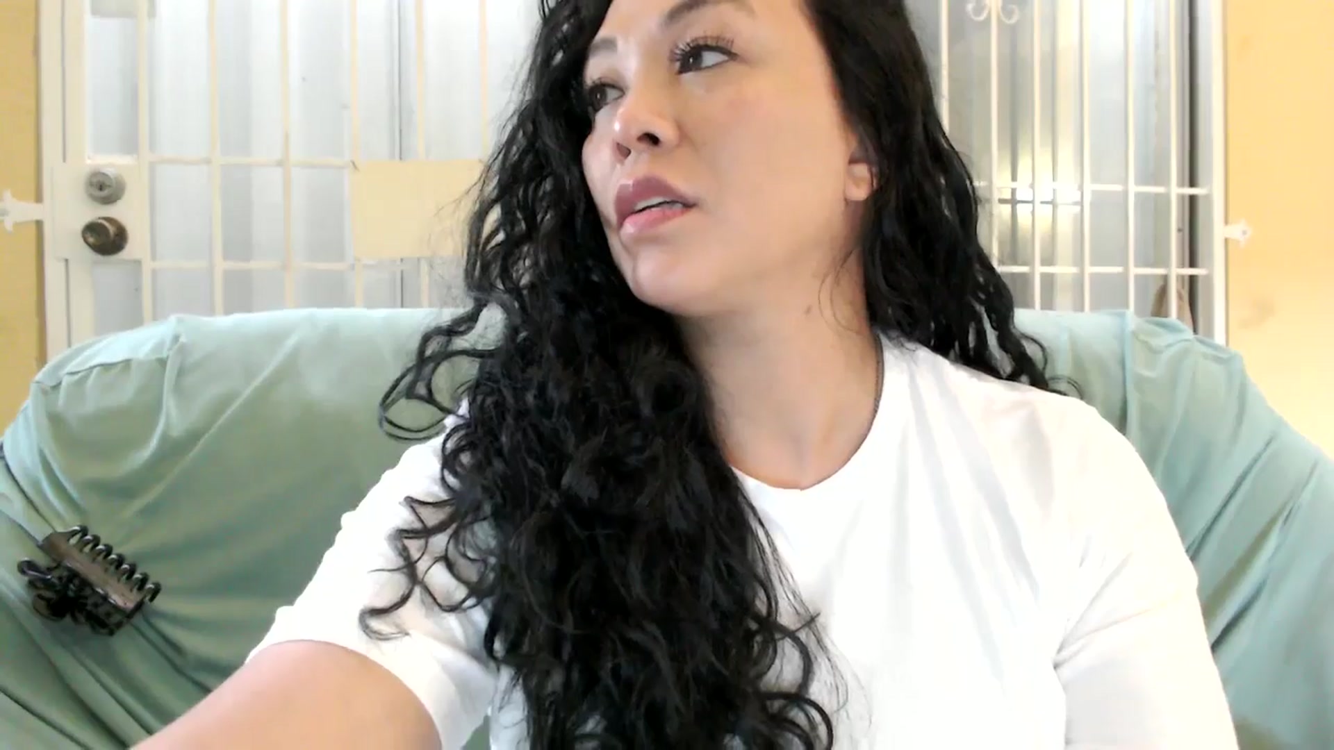 Gallery image thumbnail from MickaylaMoon's myfreecams stream on, 08/04/2024, 15:44 image 2 of 20
