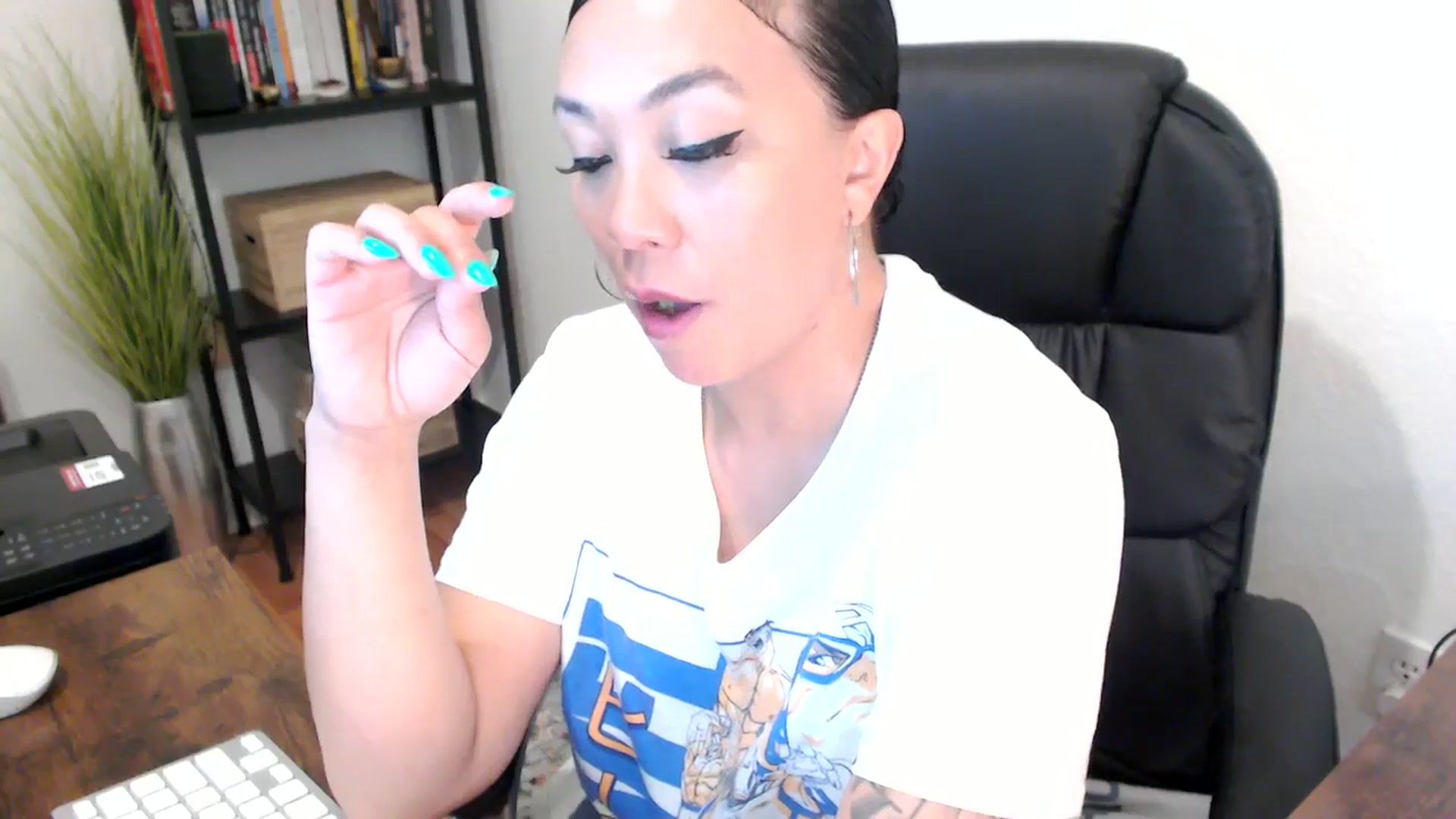 Gallery image thumbnail from MickaylaMoon's myfreecams stream on, 08/05/2024, 14:00 image 7 of 20