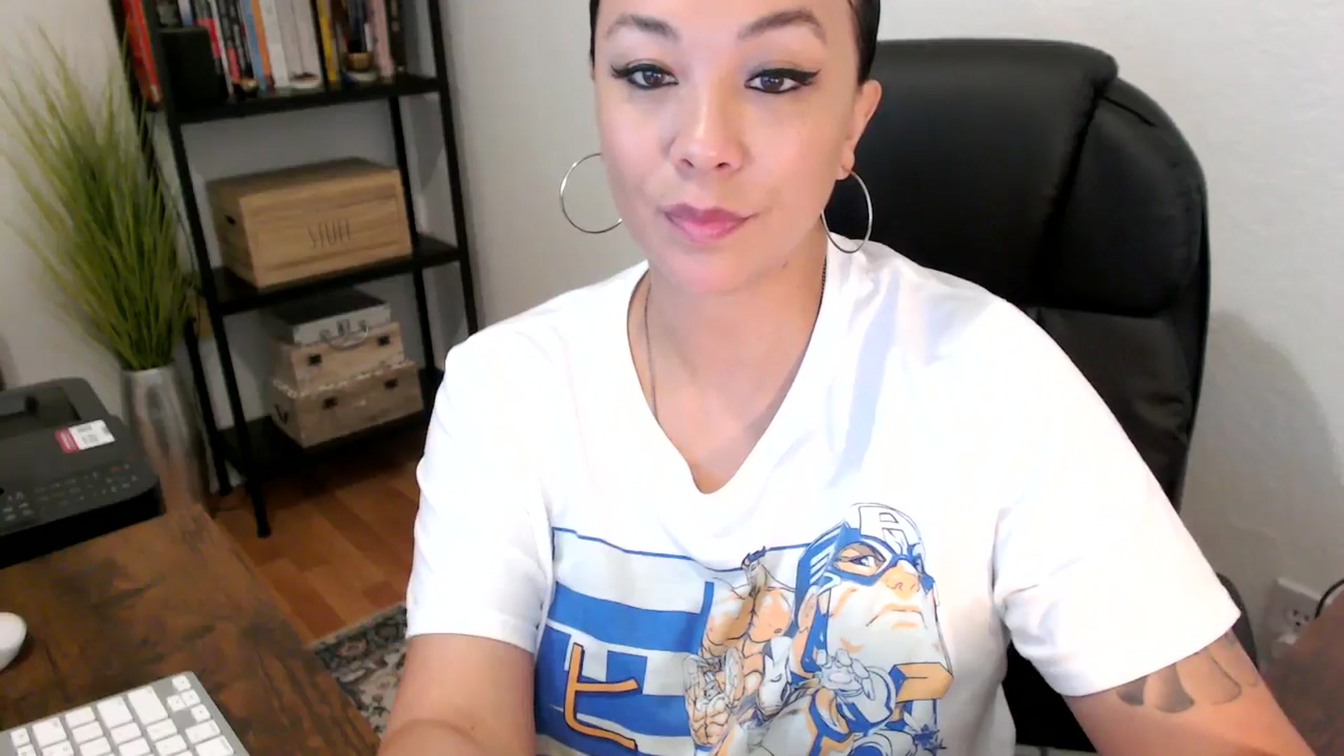 Gallery image thumbnail from MickaylaMoon's myfreecams stream on, 08/05/2024, 14:32 image 18 of 20