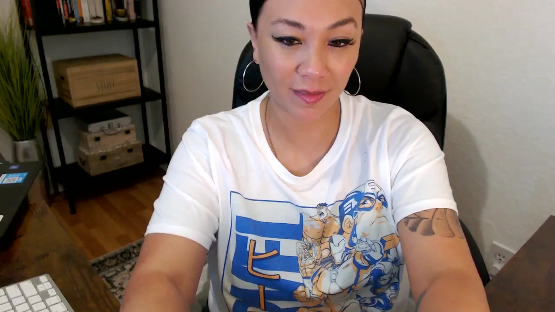 Gallery image thumbnail from MickaylaMoon's myfreecams stream on, 08/05/2024, 16:15 image 7 of 20