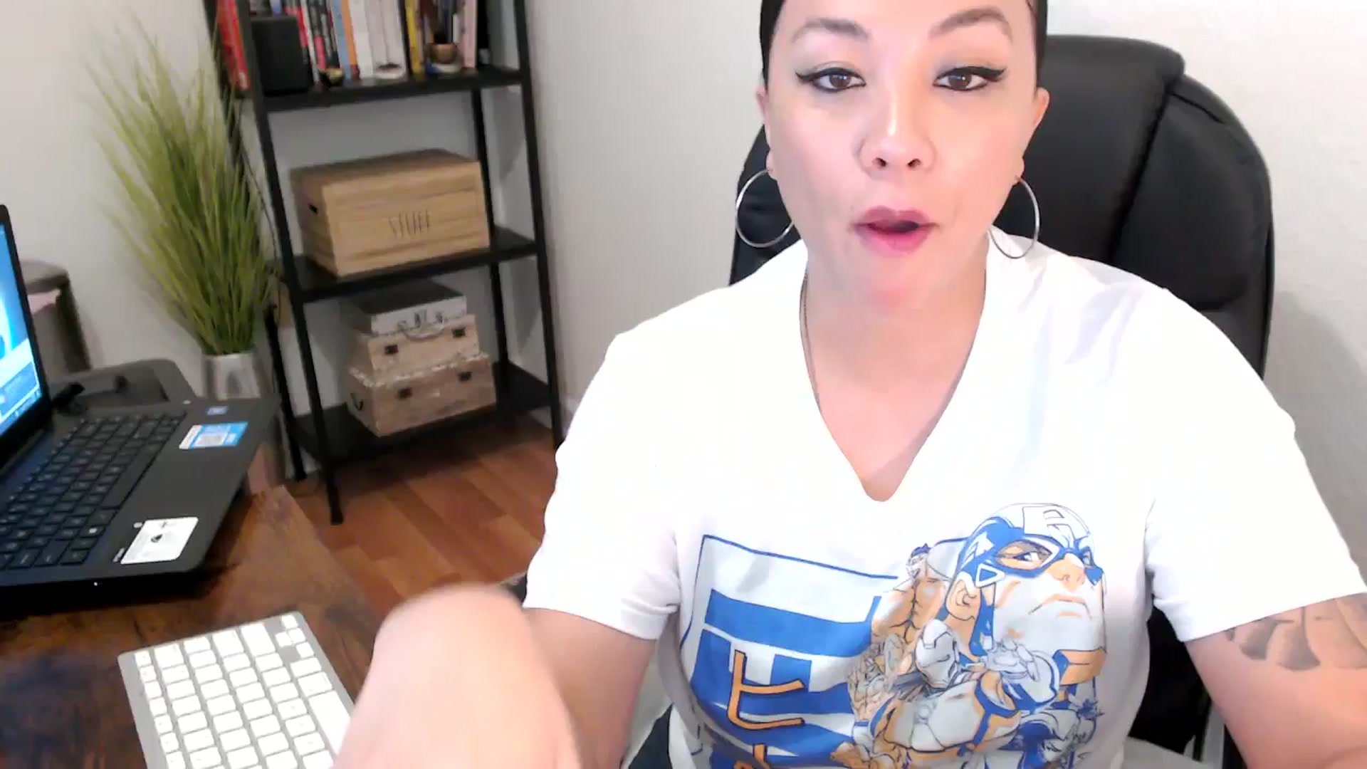Gallery image thumbnail from MickaylaMoon's myfreecams stream on, 08/05/2024, 17:19 image 4 of 20