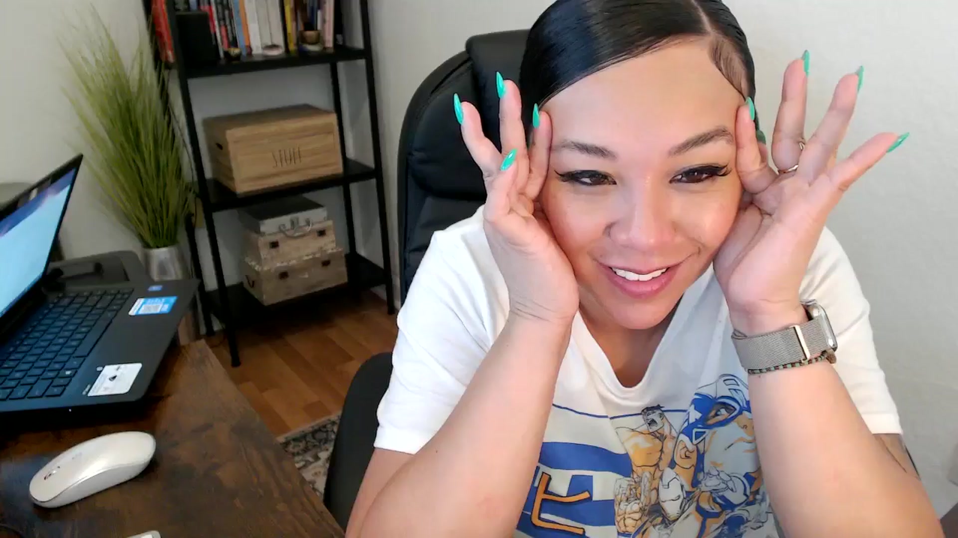 Gallery image thumbnail from MickaylaMoon's myfreecams stream on, 08/05/2024, 22:18 image 5 of 20