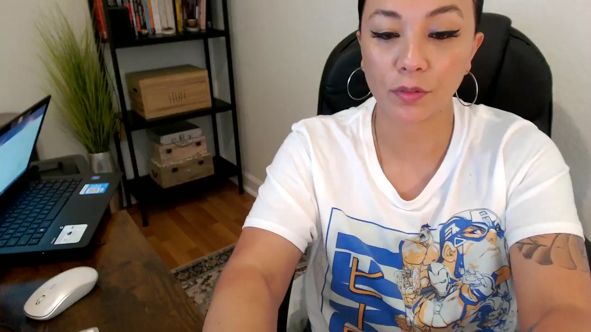 Gallery image thumbnail from MickaylaMoon's myfreecams stream on, 08/05/2024, 22:18 image 9 of 20