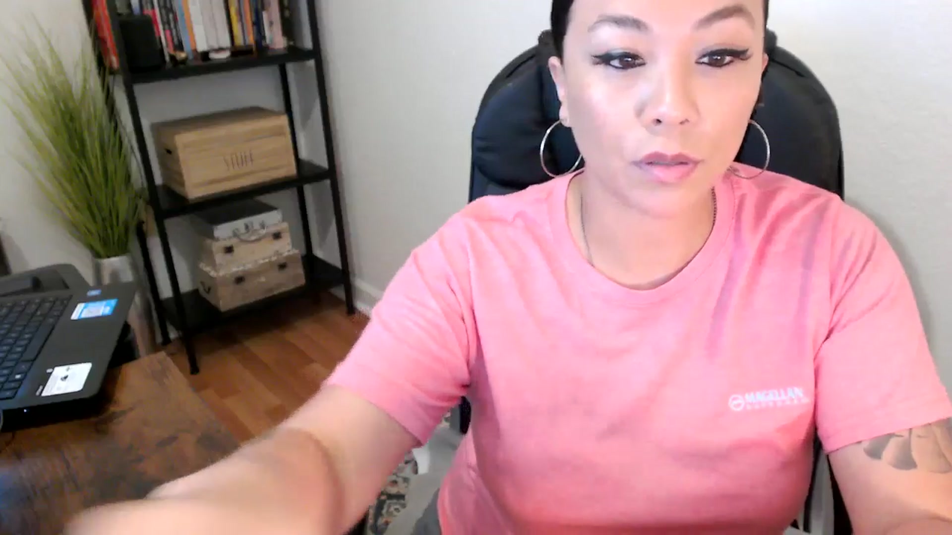 Gallery image thumbnail from MickaylaMoon's myfreecams stream on, 08/06/2024, 14:41 image 14 of 20