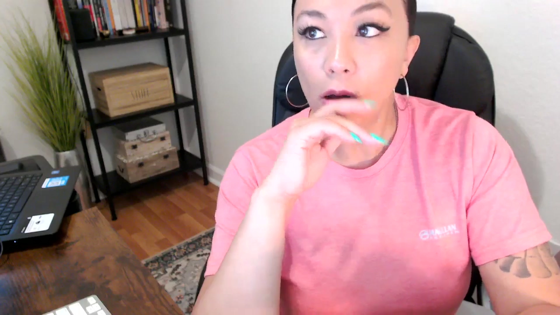 Gallery image thumbnail from MickaylaMoon's myfreecams stream on, 08/06/2024, 16:04 image 12 of 20