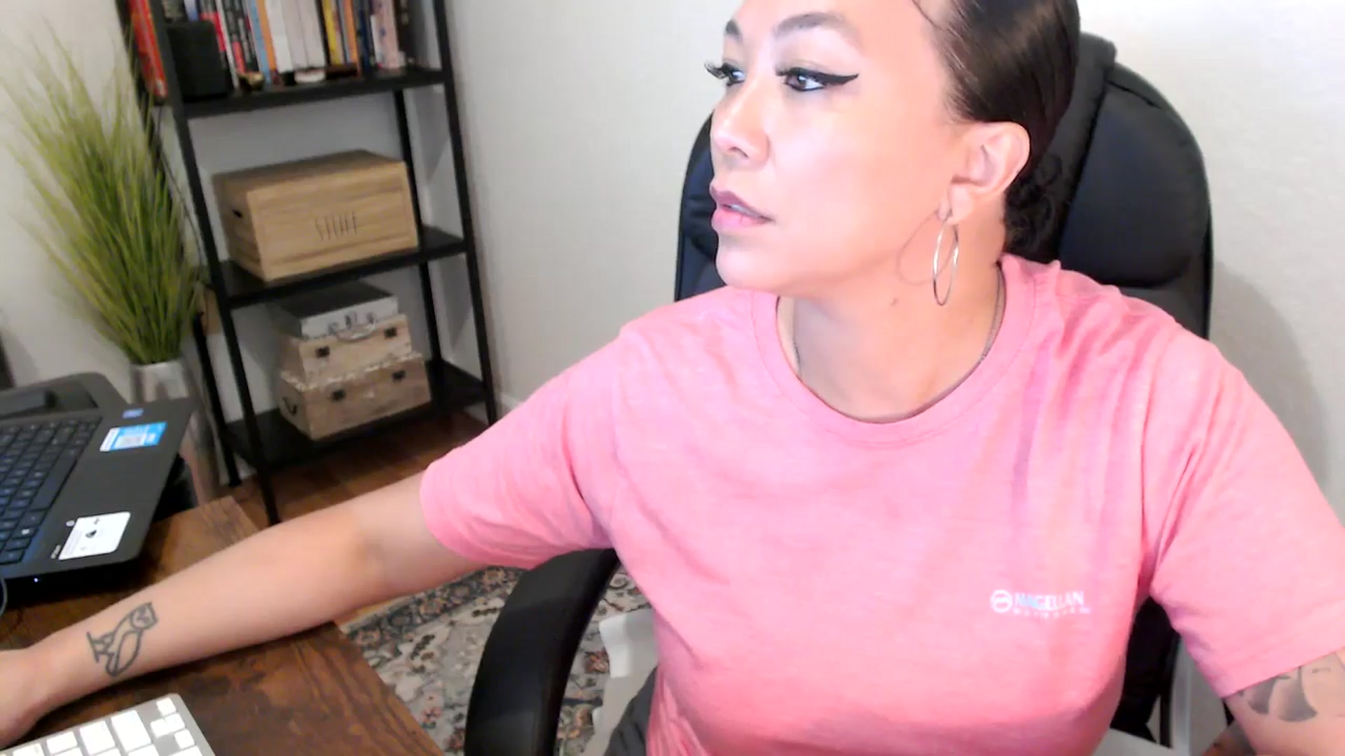 Gallery image thumbnail from MickaylaMoon's myfreecams stream on, 08/06/2024, 16:04 image 4 of 20