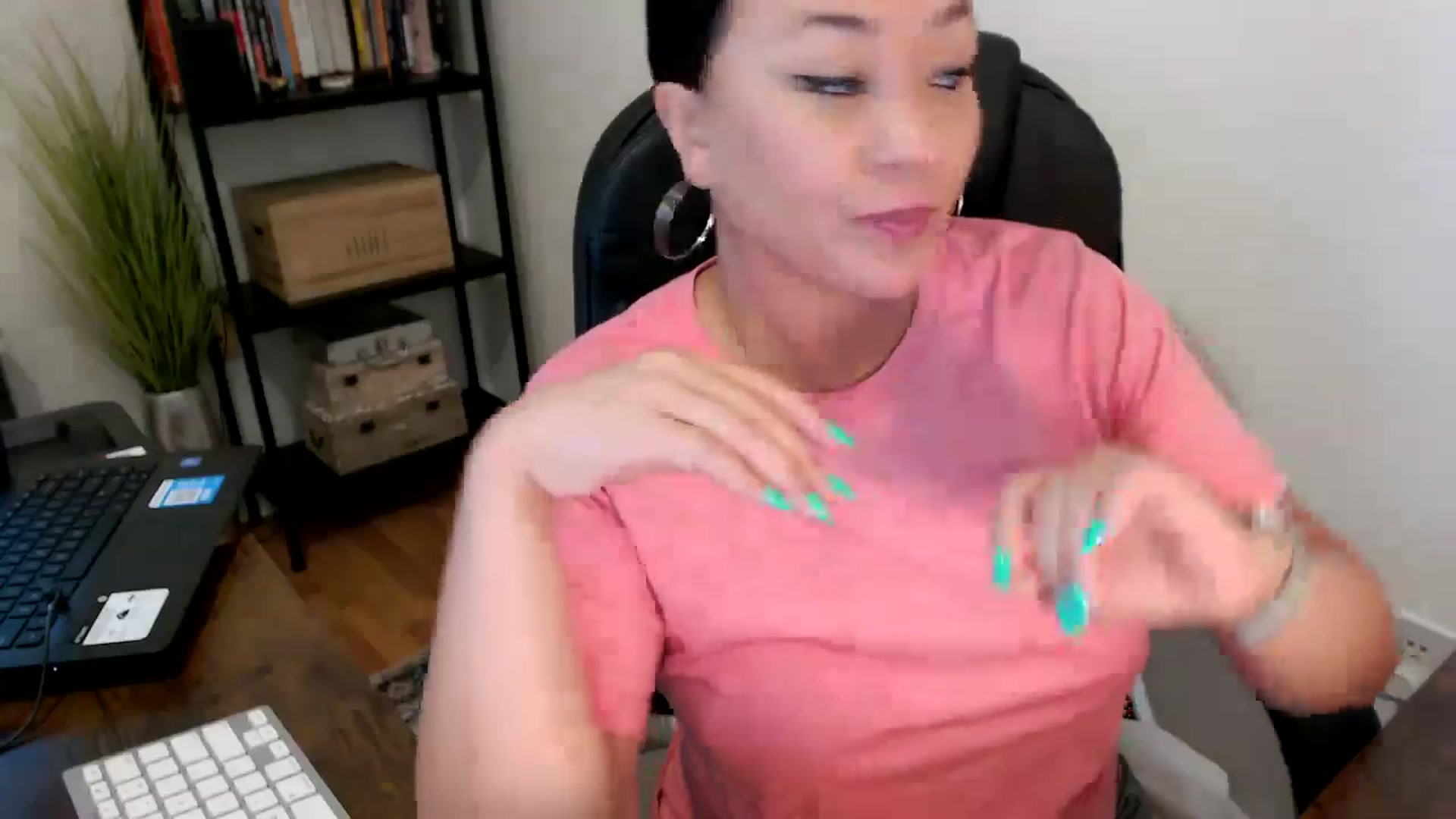 Gallery image thumbnail from MickaylaMoon's myfreecams stream on, 08/06/2024, 19:07 image 6 of 20
