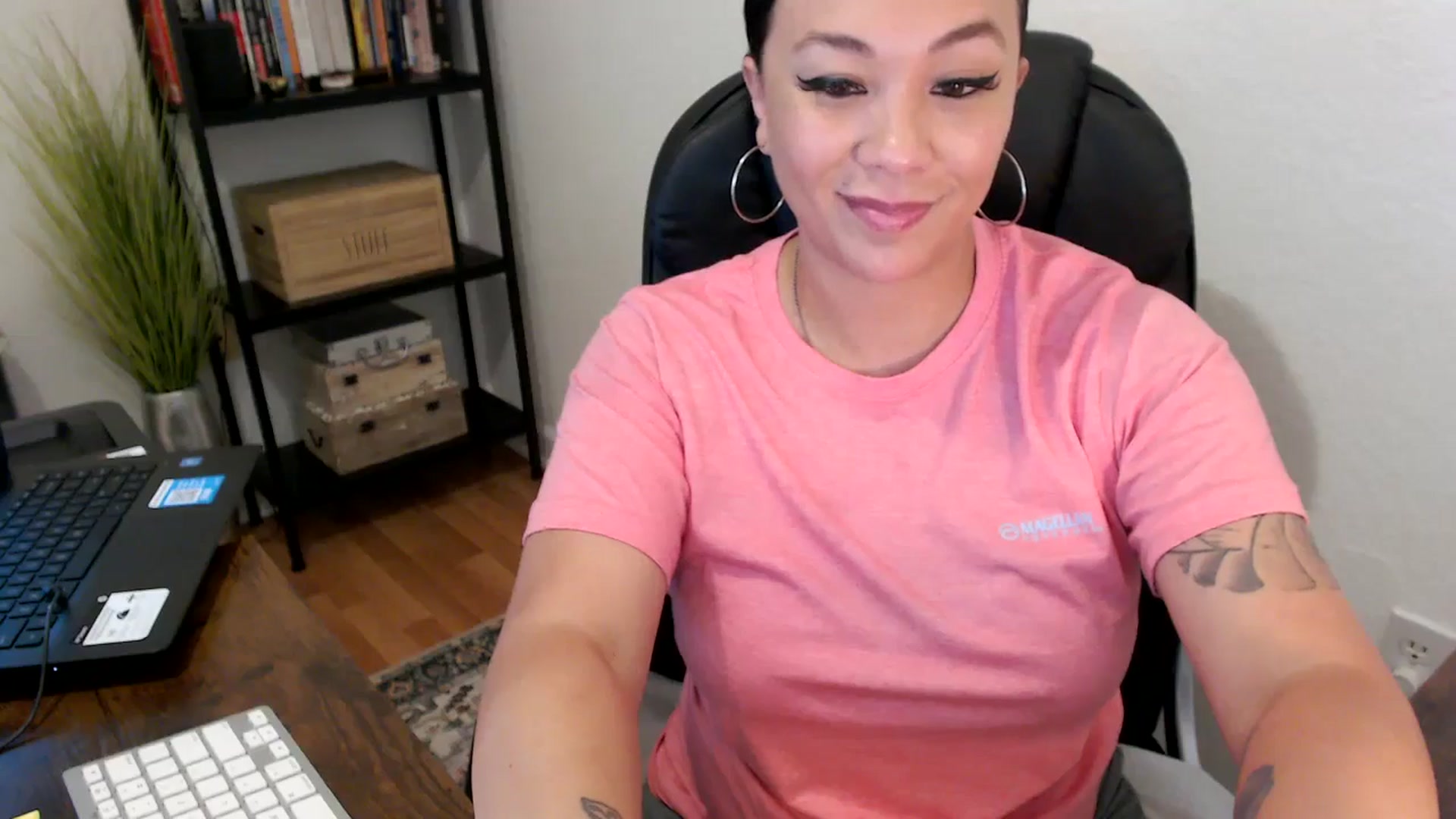 Gallery image thumbnail from MickaylaMoon's myfreecams stream on, 08/06/2024, 19:07 image 5 of 20