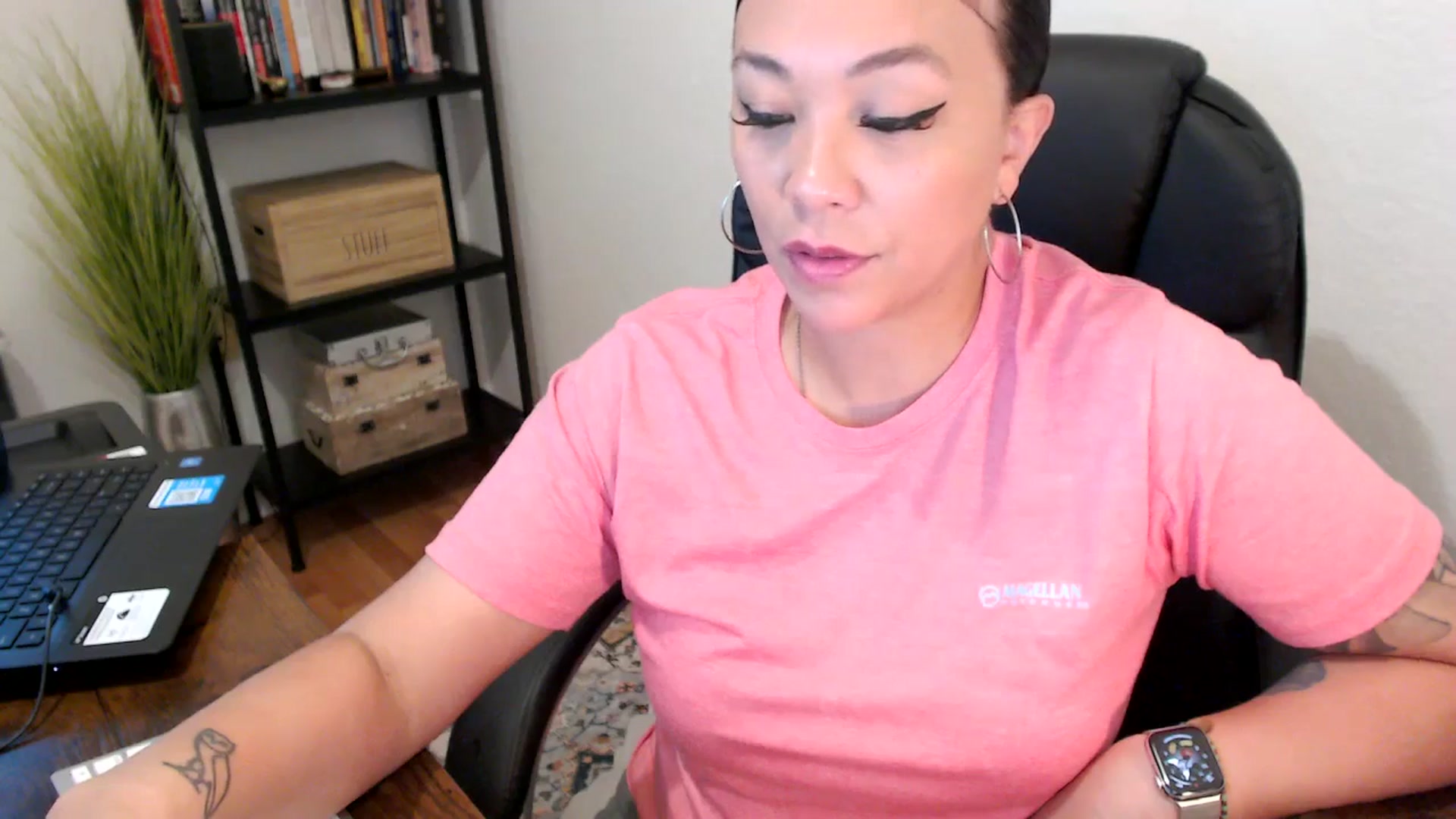 Gallery image thumbnail from MickaylaMoon's myfreecams stream on, 08/06/2024, 19:07 image 19 of 20